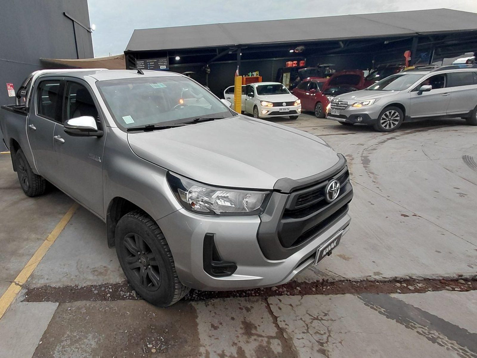 Toyota Hilux 2021 - Foto 3 de 4