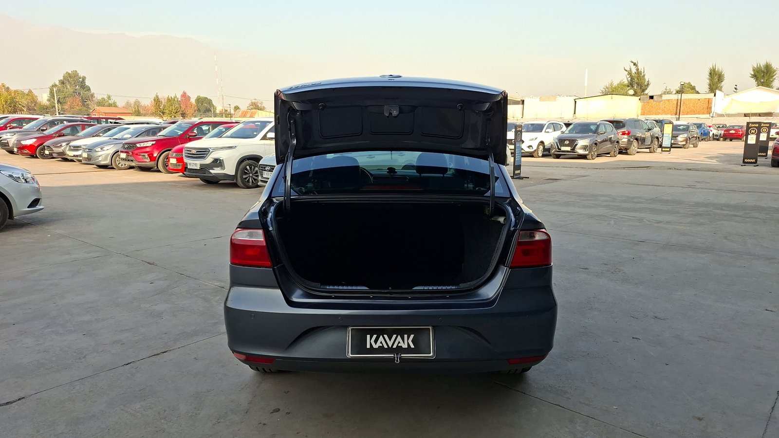 Volkswagen Voyage 2022 - Foto 4 de 14