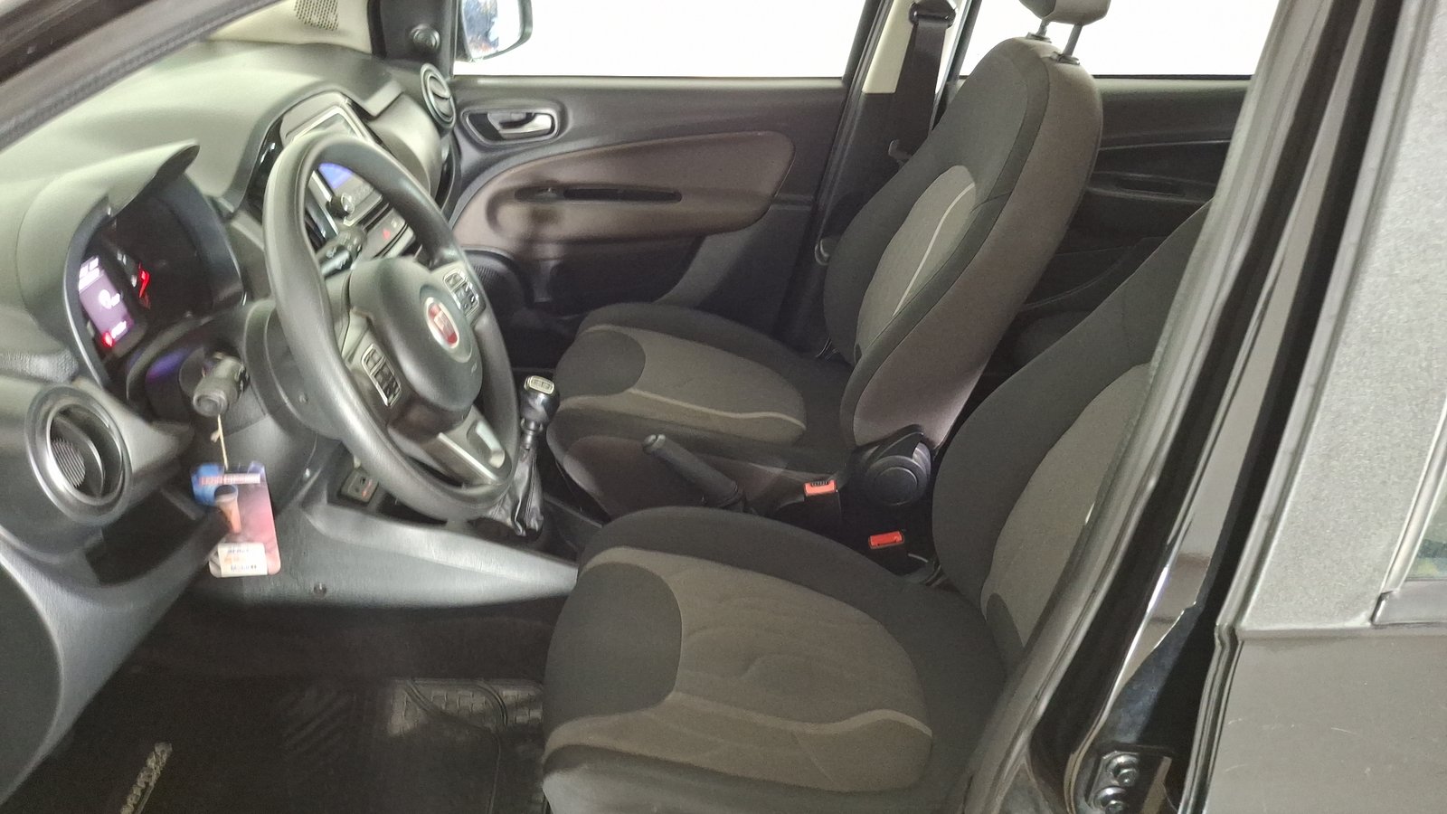 Fiat Uno 2019 - Imagen 11 de 14