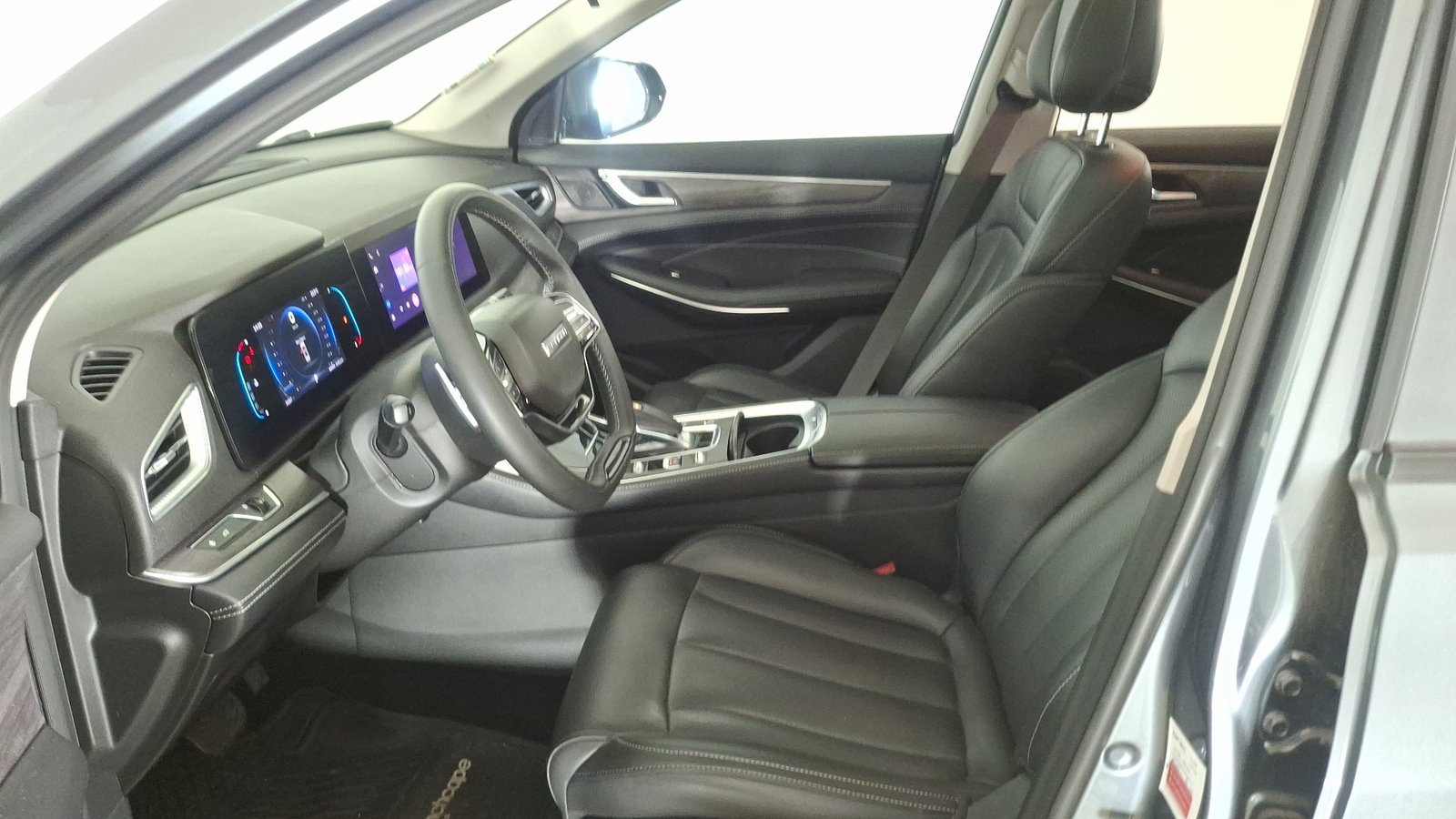 Dfsk Suv 600 2024 - Imagen 14 de 17