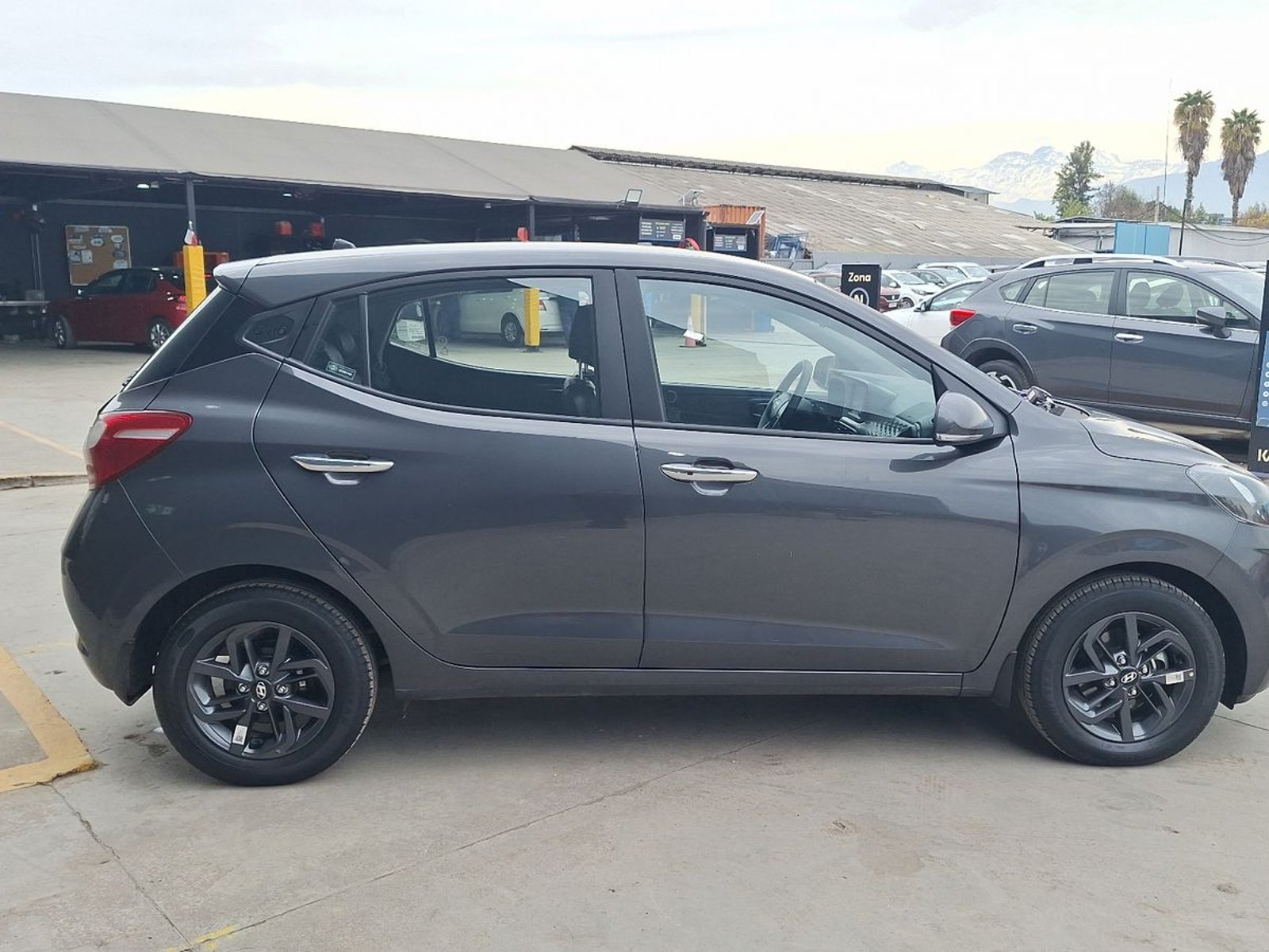 Hyundai Grand I10 2022 - Foto 5 de 15