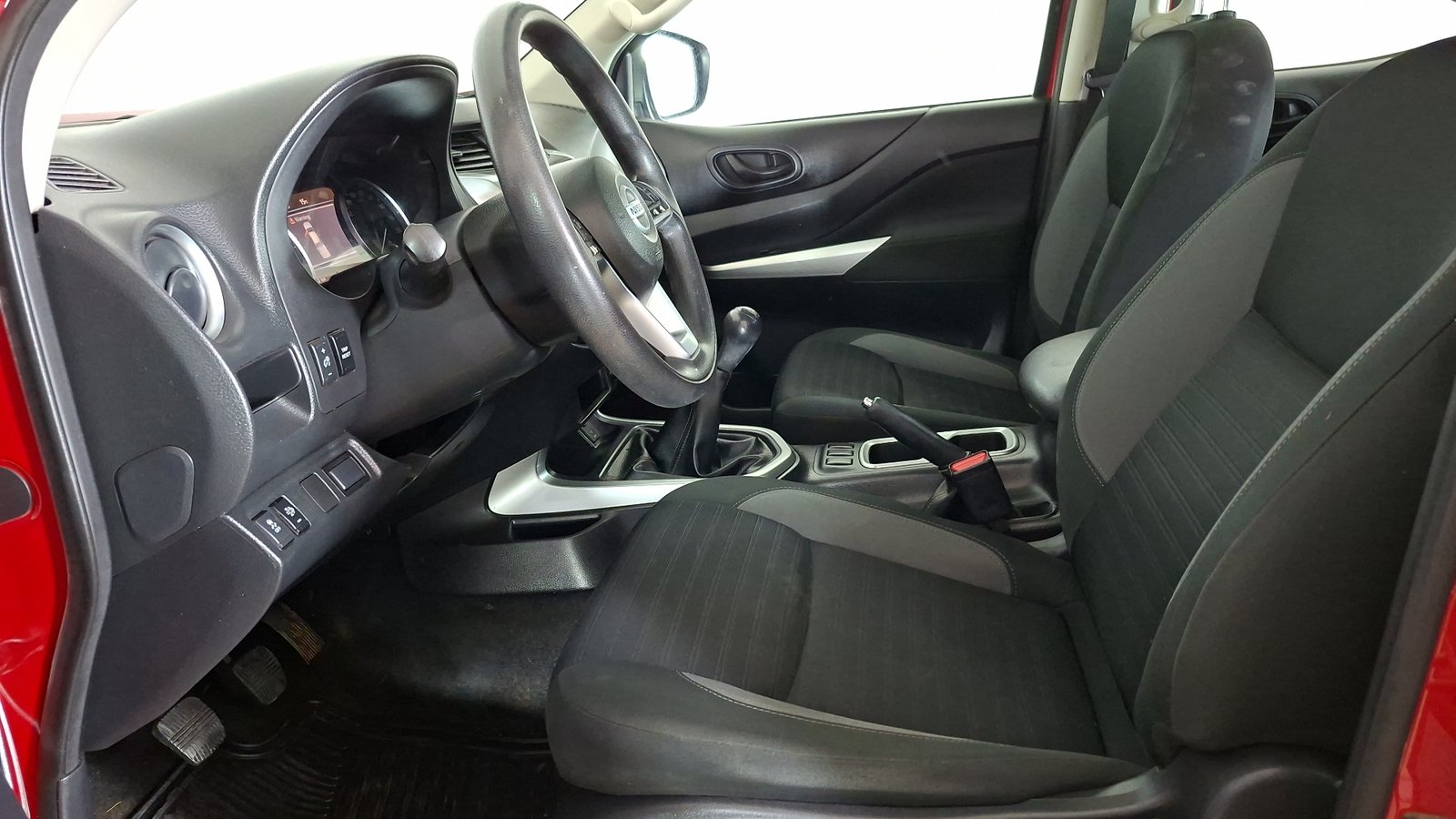 Nissan Navara 2022 - Imagen 14 de 16