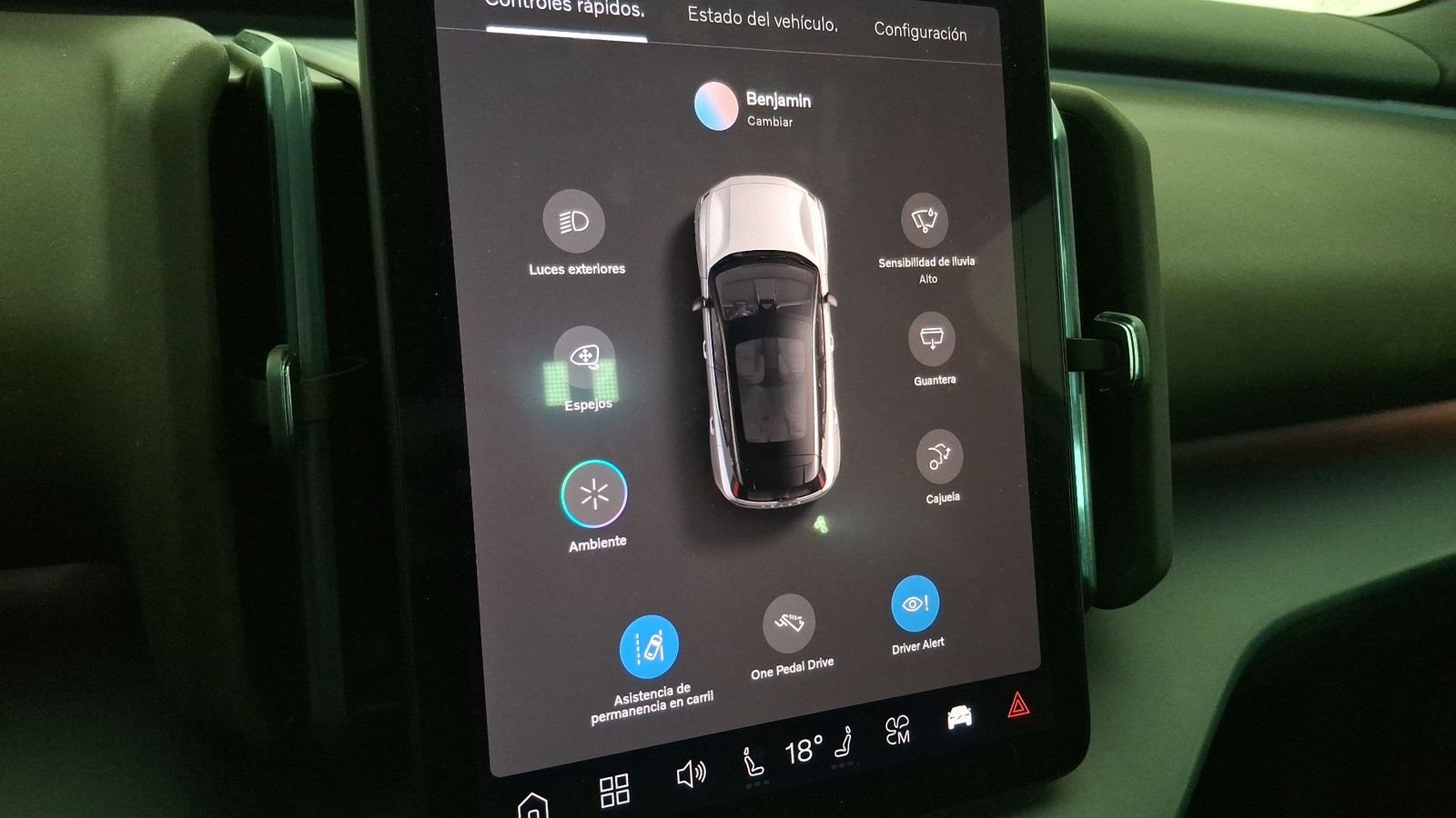Volvo EX30 2024 - Imagen 10 de 17