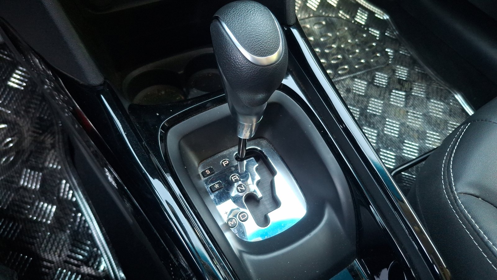 Peugeot 2008 2020 - Imagen 12 de 18