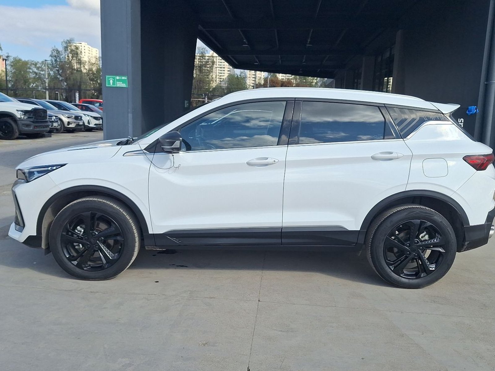 Geely Coolray 2024 - Foto 2 de 16