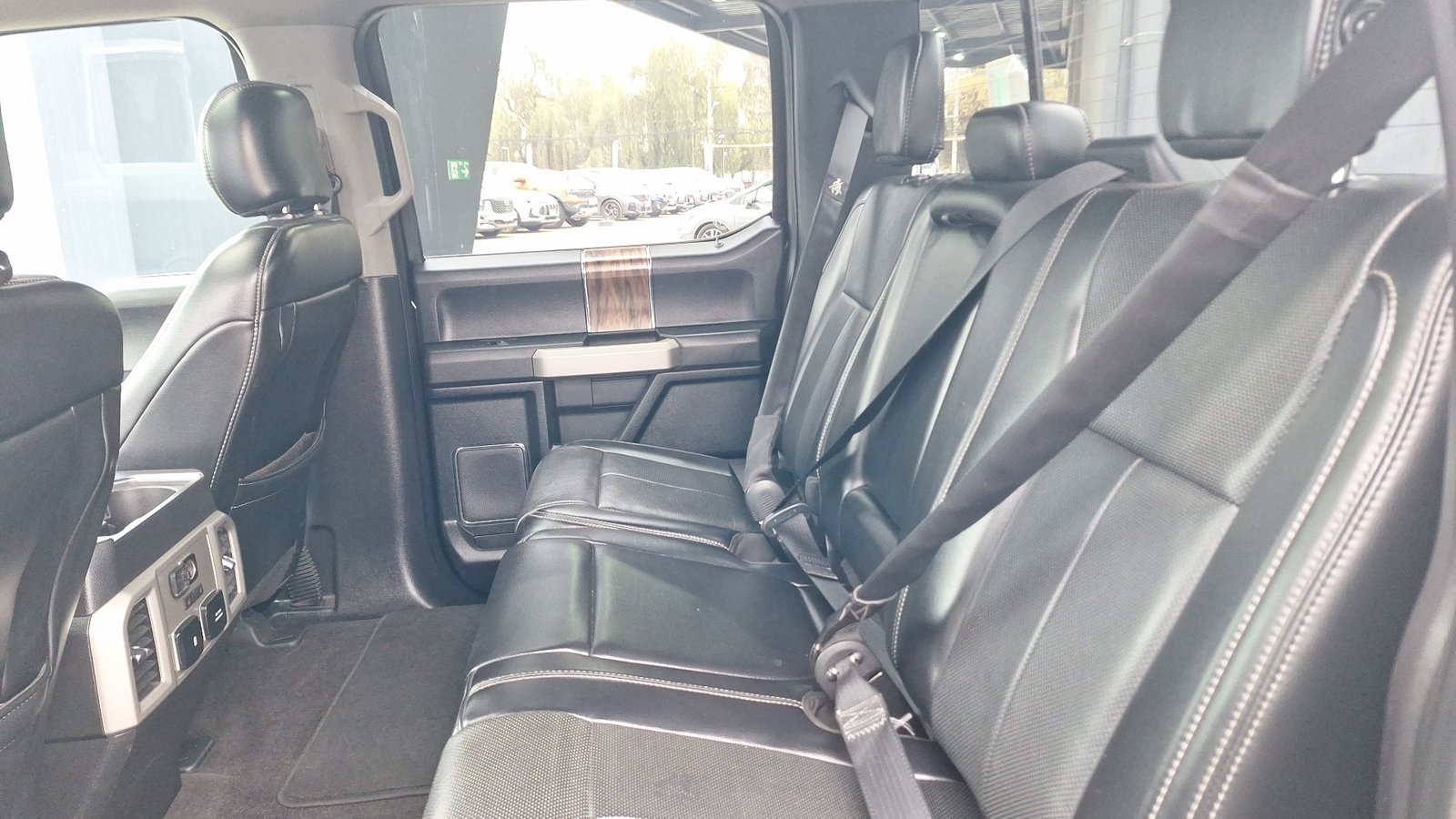 Ford F-150 2019 - Imagen 14 de 16