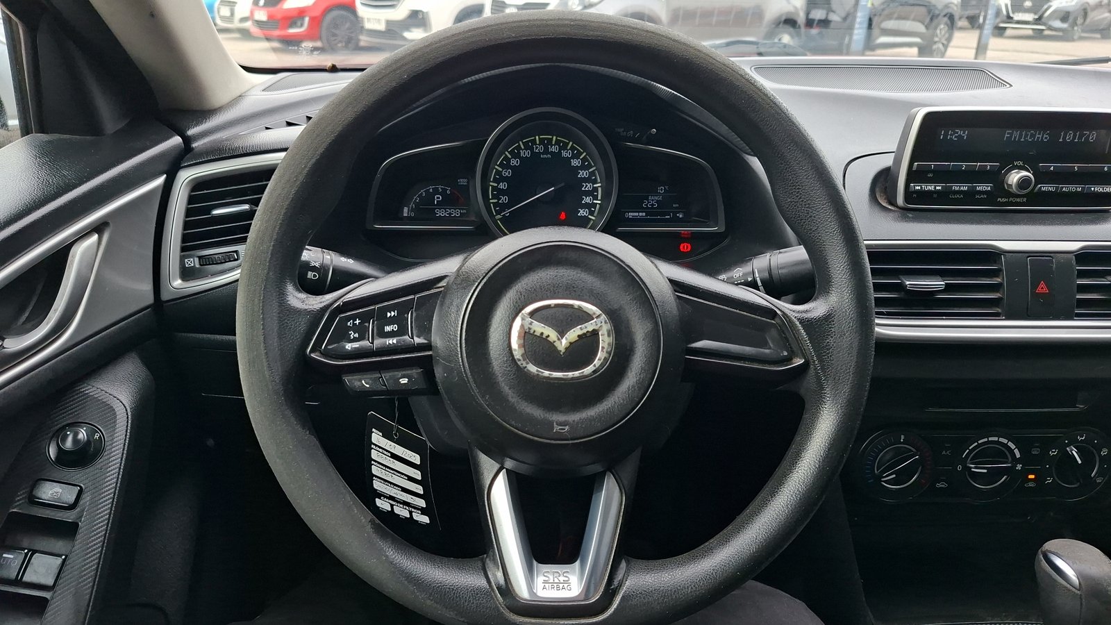 Mazda Mazda 3 2017 - Imagen 8 de 14