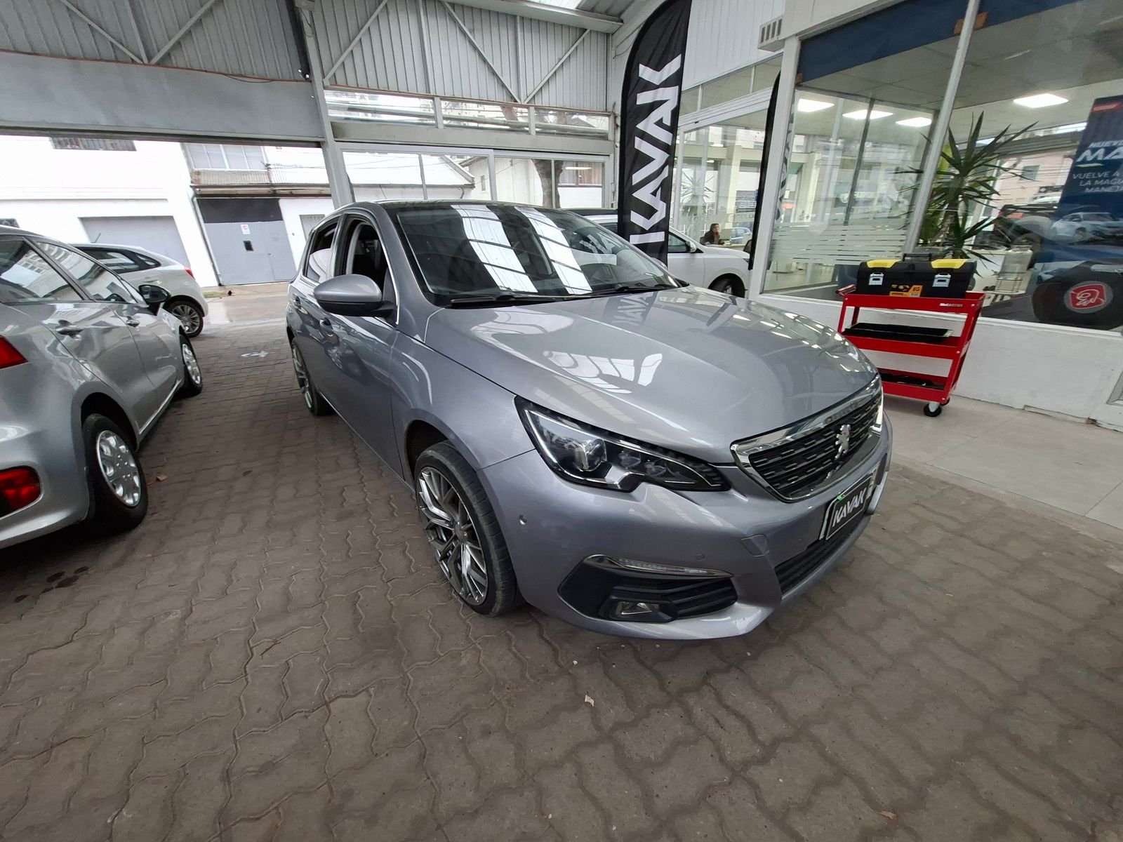 Peugeot 308 2018 - Foto 3 de 4