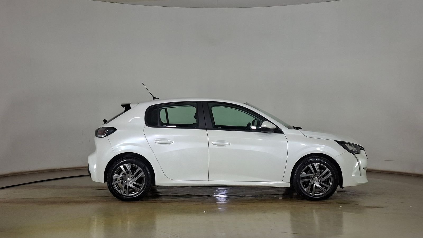 Peugeot 208 2021 - Imagen 4 de 17