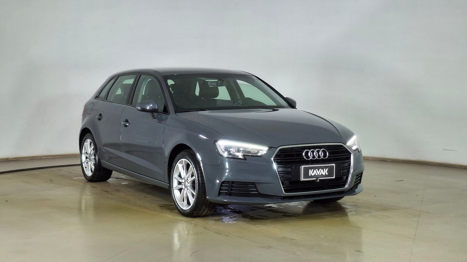Audi A3 2019 - Foto 3 de 15