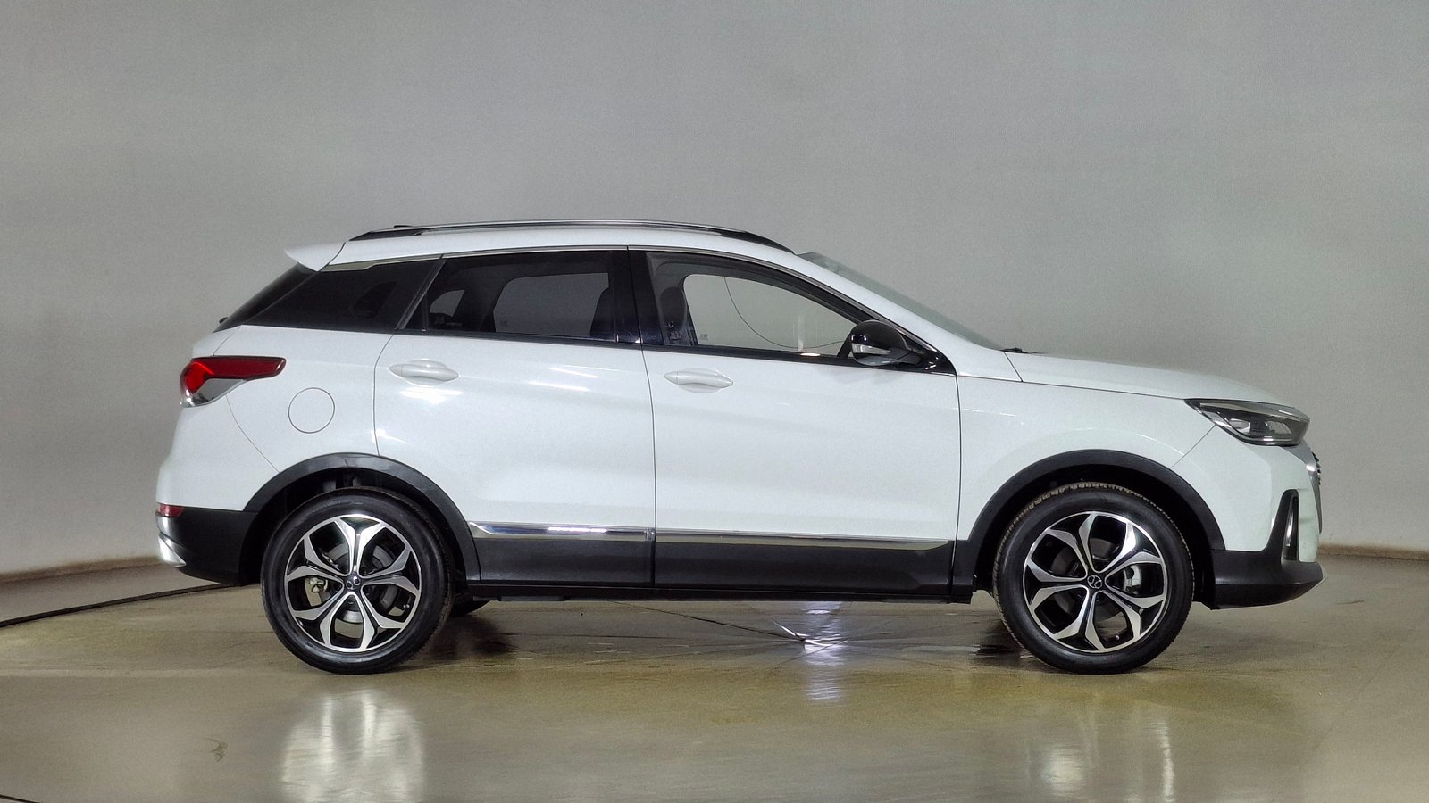 Baic X55 2023 - Imagen 4 de 17
