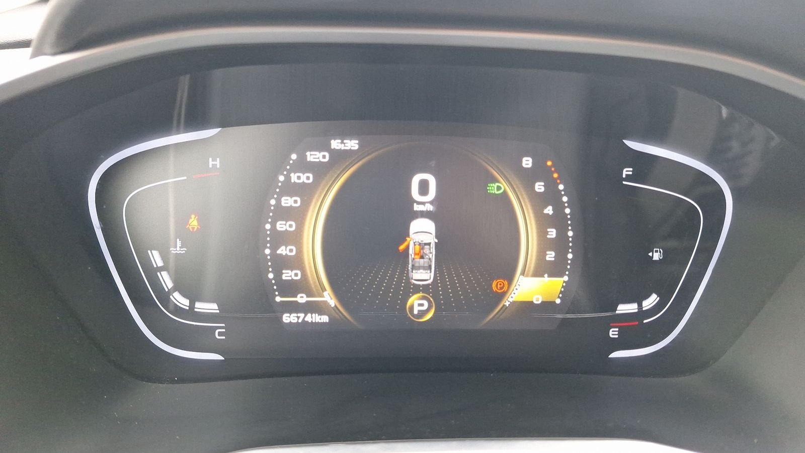 Geely Coolray 2023 - Imagen 9 de 15