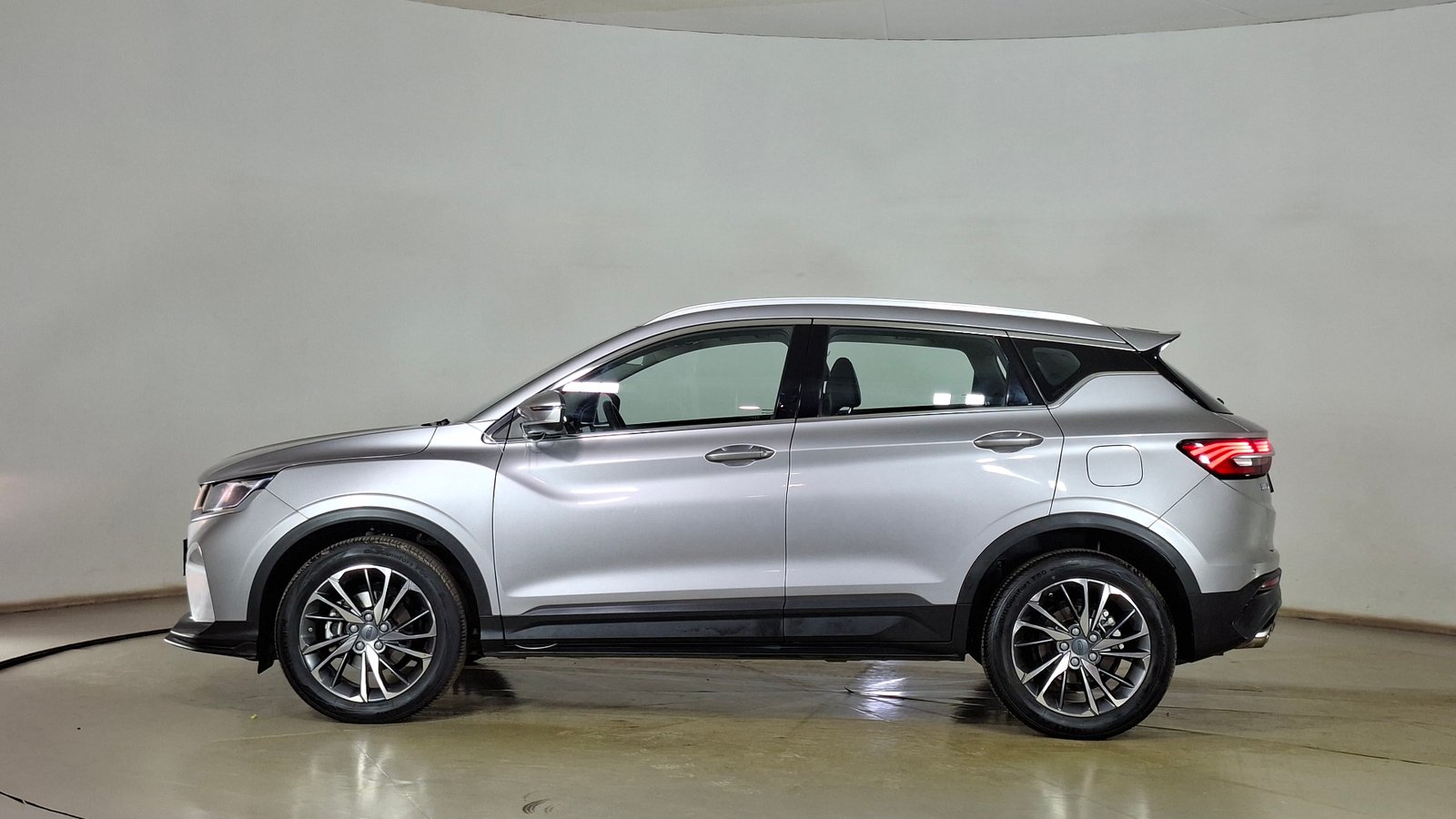 Geely Coolray 2022 - Imagen 7 de 18