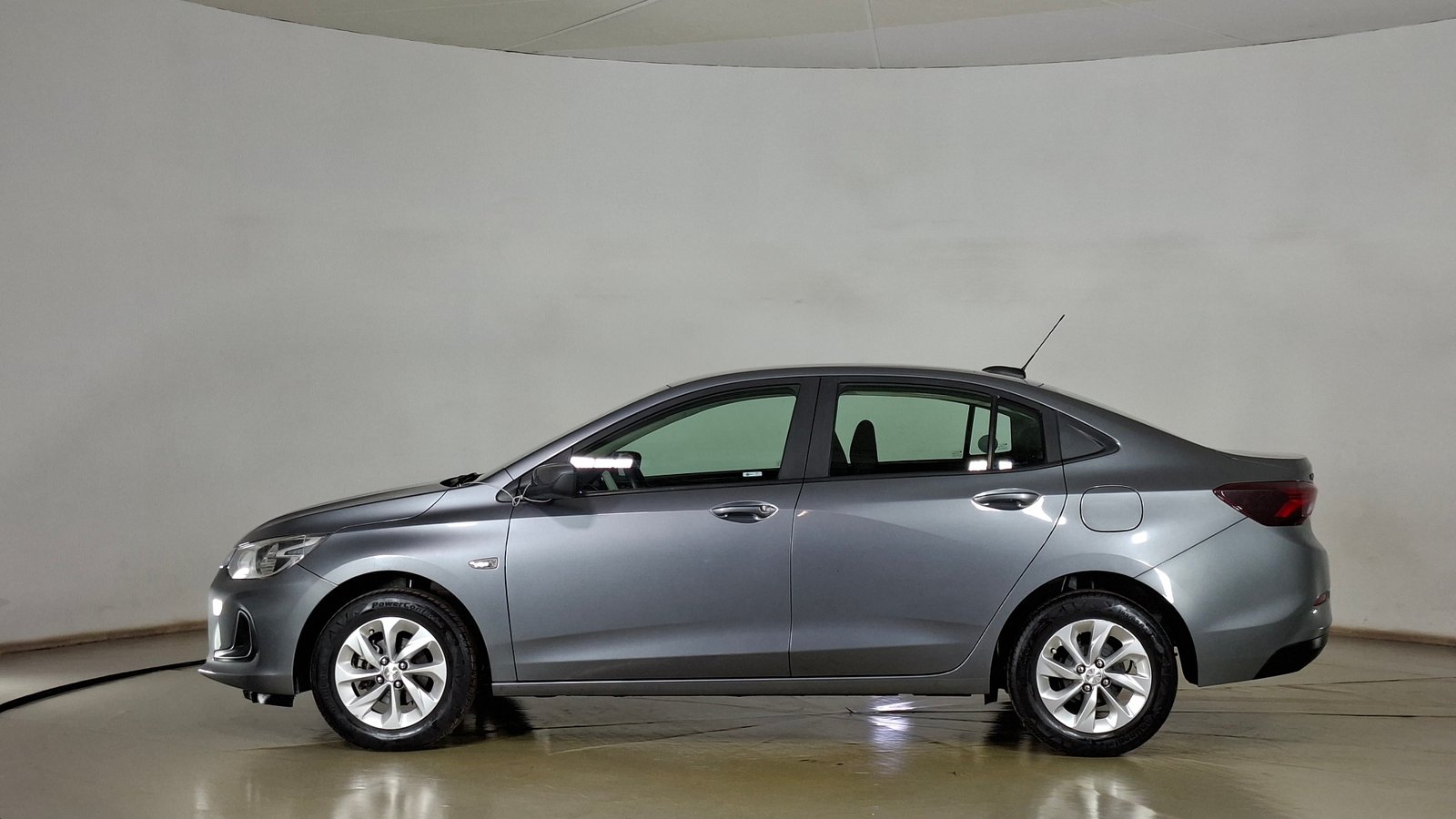 Chevrolet Onix 2021 - Imagen 7 de 17