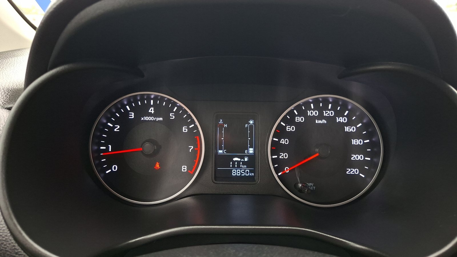Kia Soluto 2025 - Imagen 9 de 16