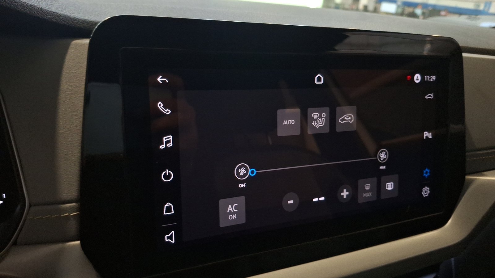 Volkswagen T-Cross 2025 - Imagen 11 de 17