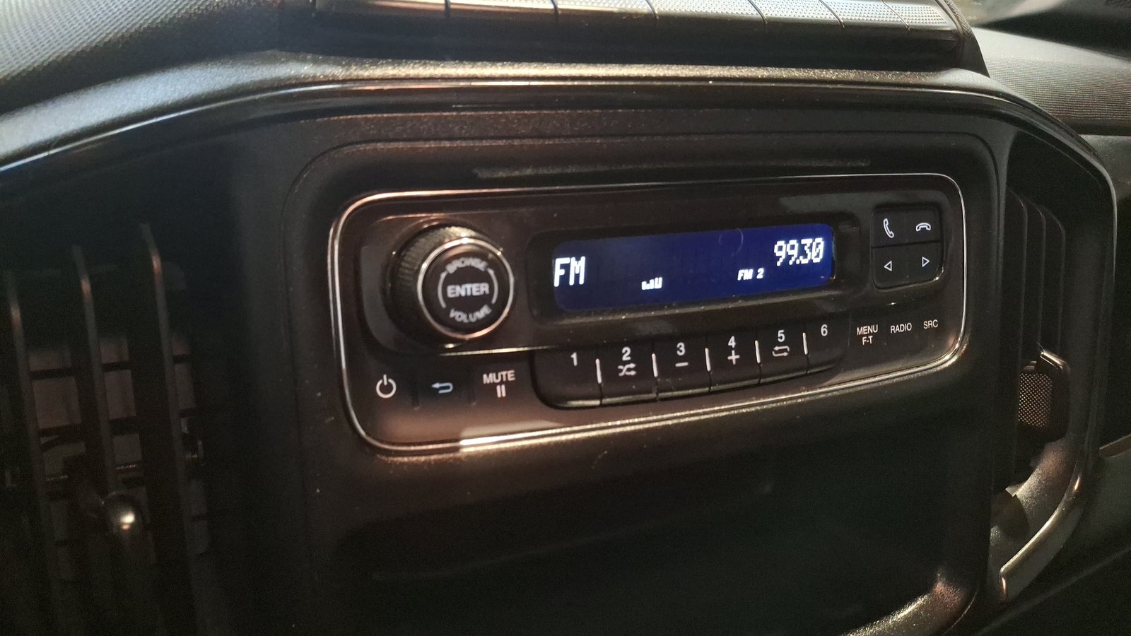 Ram 700 2022 - Imagen 10 de 14