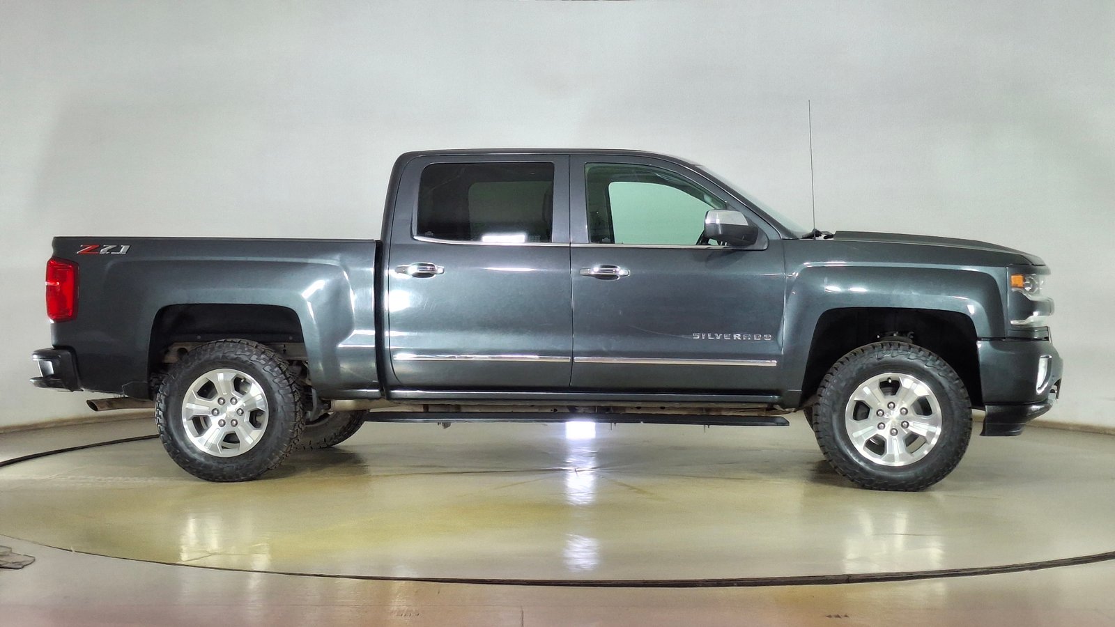 Chevrolet Silverado 2019 - Foto 4 de 16