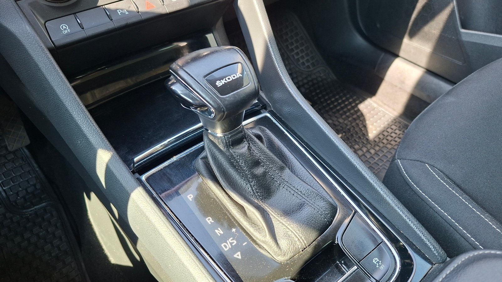 Skoda Karoq 2021 - Imagen 11 de 15