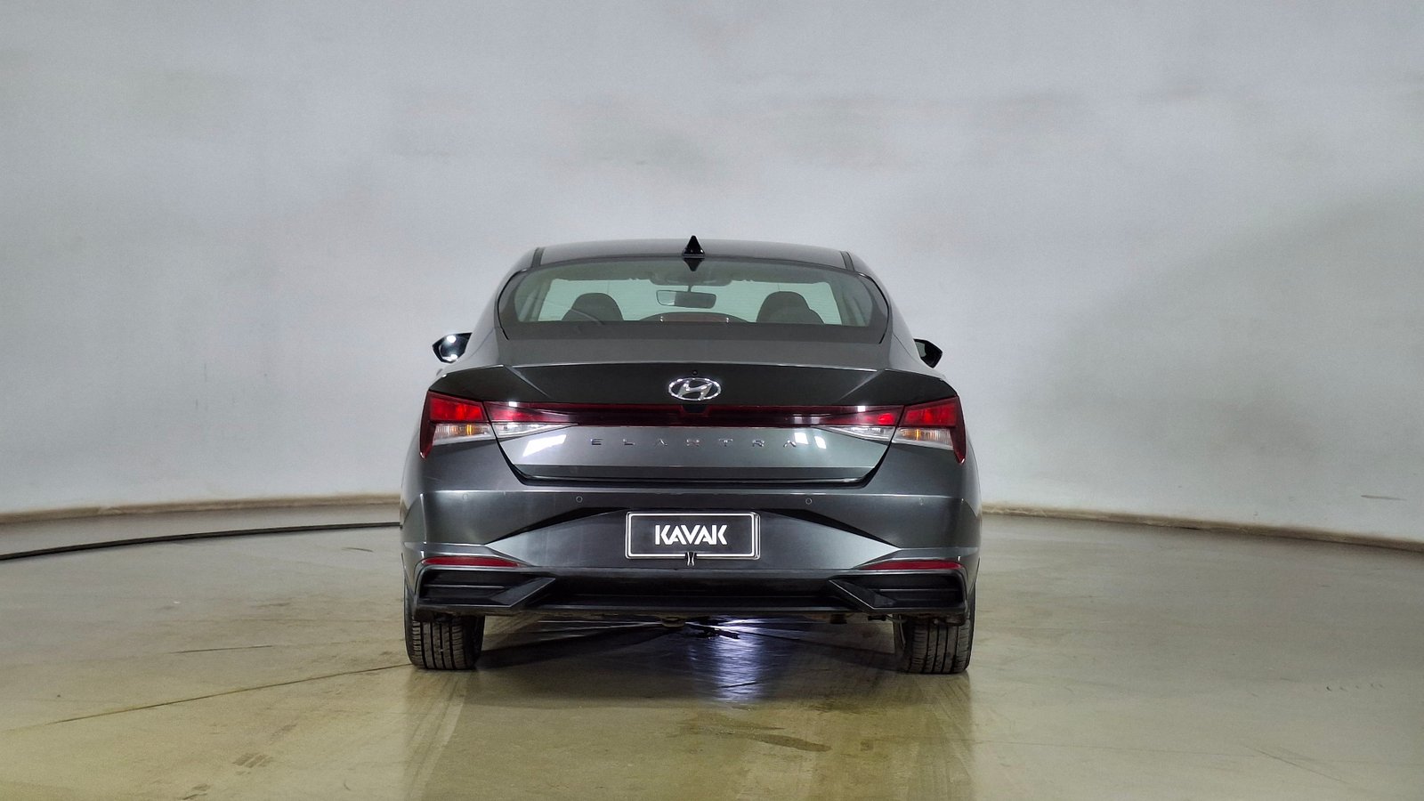 Hyundai Elantra 2022 - Imagen 5 de 16