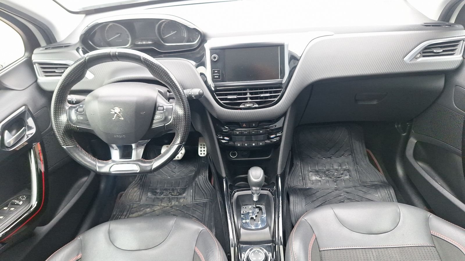 Peugeot 2008 2019 - Imagen 6 de 16