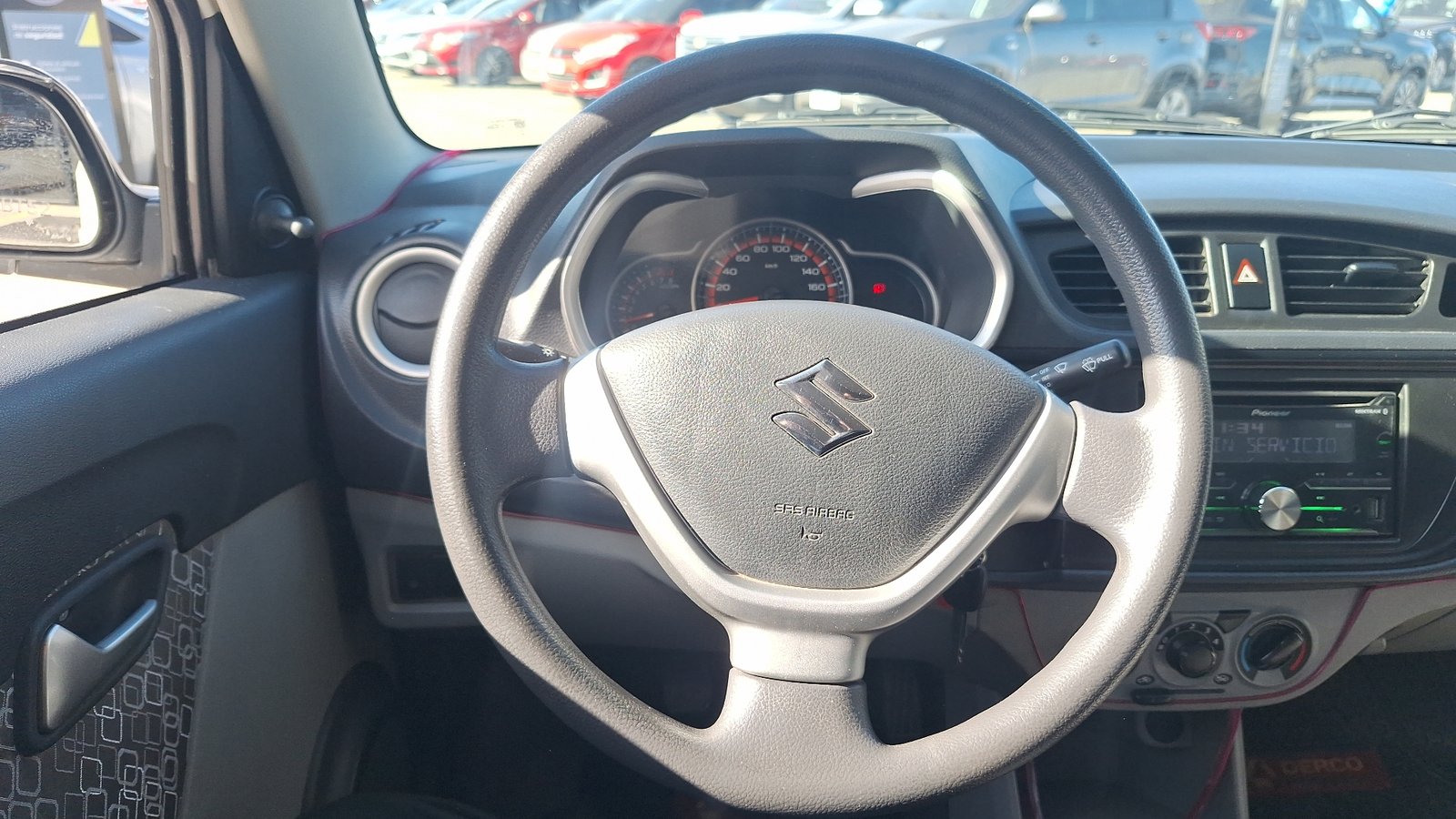 Suzuki Alto 2018 - Imagen 8 de 14