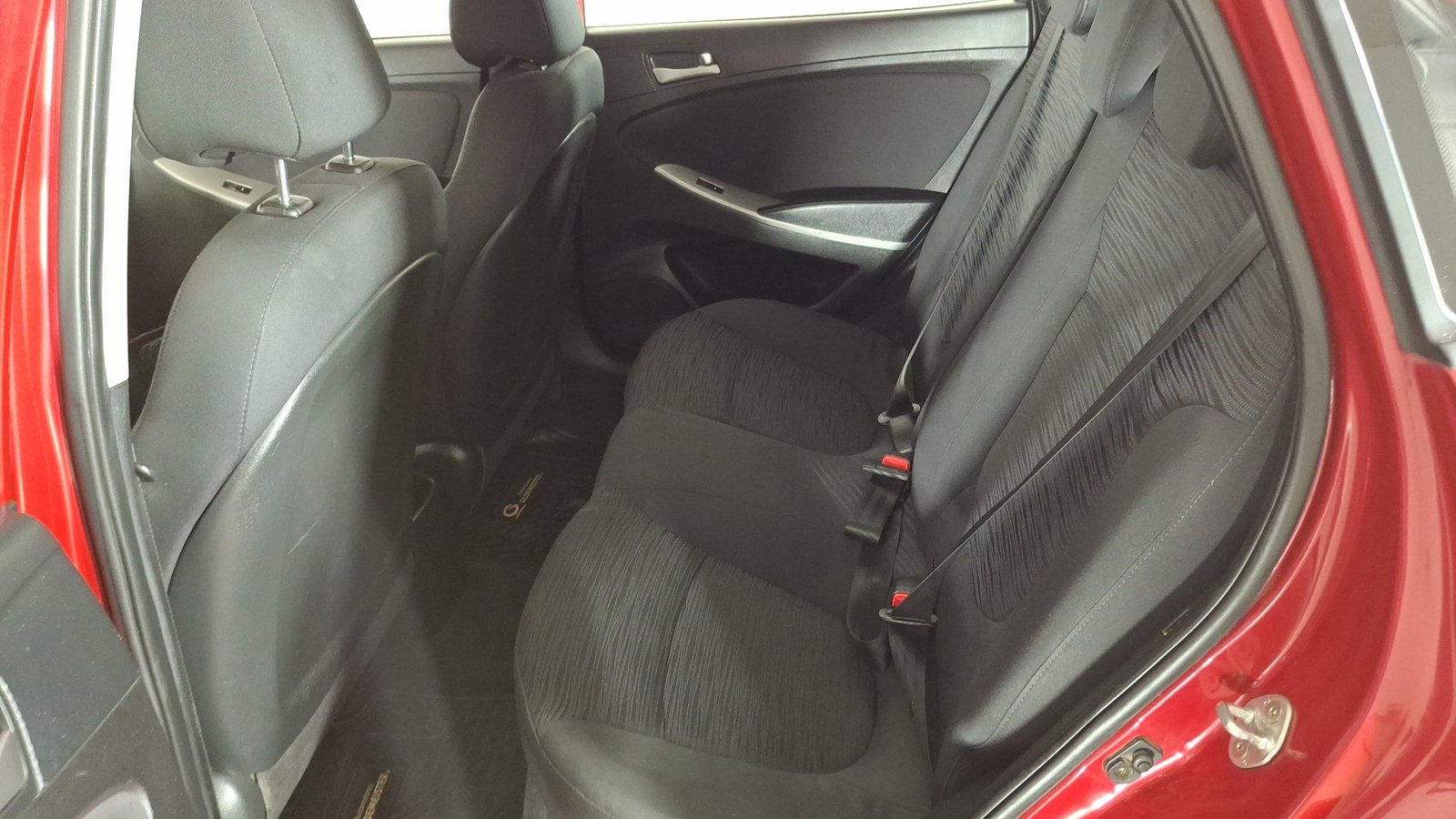 Hyundai Accent 2016 - Imagen 14 de 16