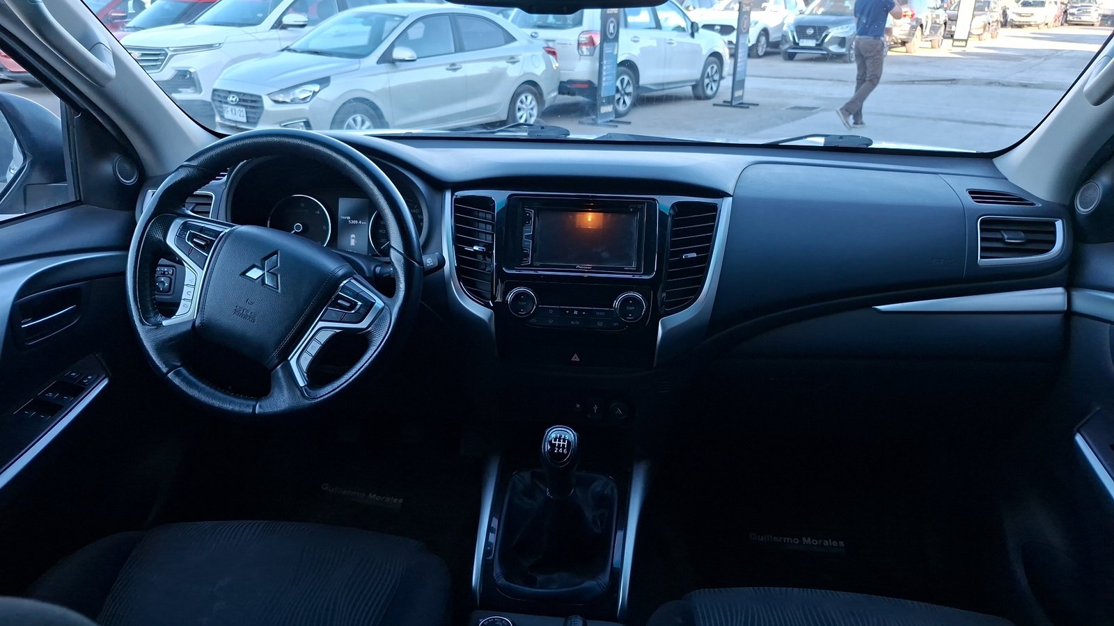 Mitsubishi Montero Sport 2019 - Imagen 6 de 16