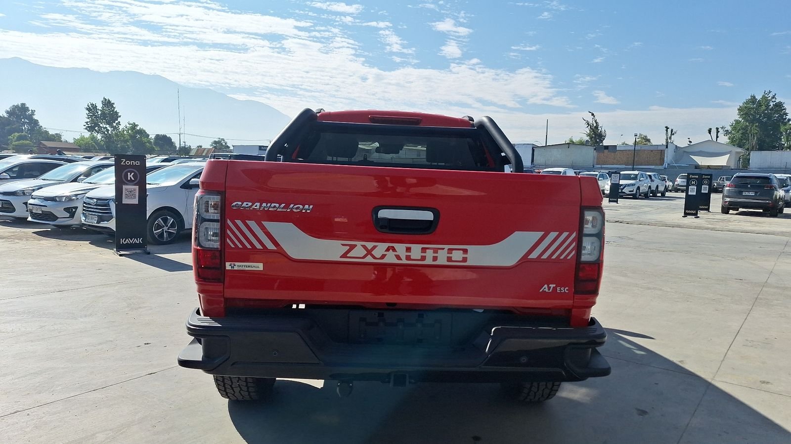 ZX Auto Grandlion 2026 - Imagen 3 de 15