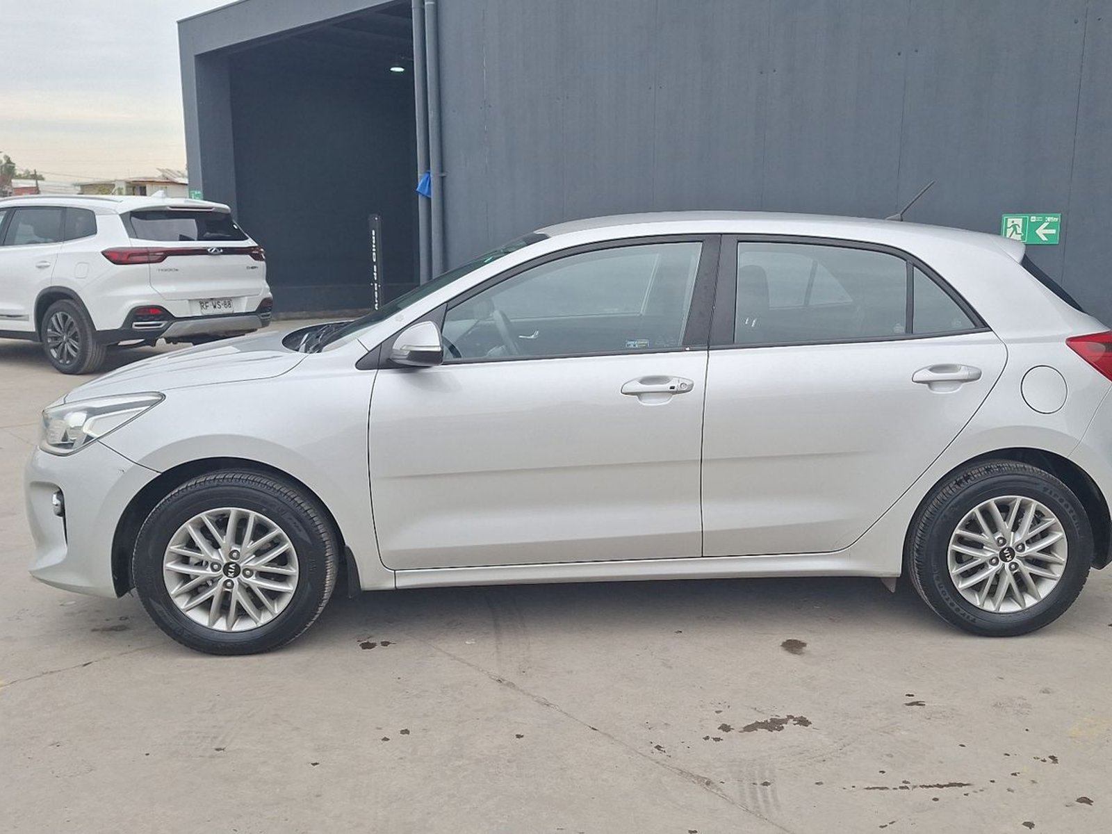 Kia RIO 5 2018 - Foto 2 de 15
