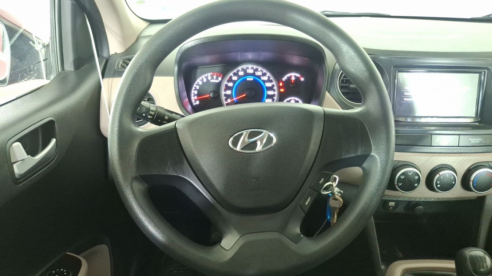 Hyundai Grand I10 2019 - Imagen 8 de 16