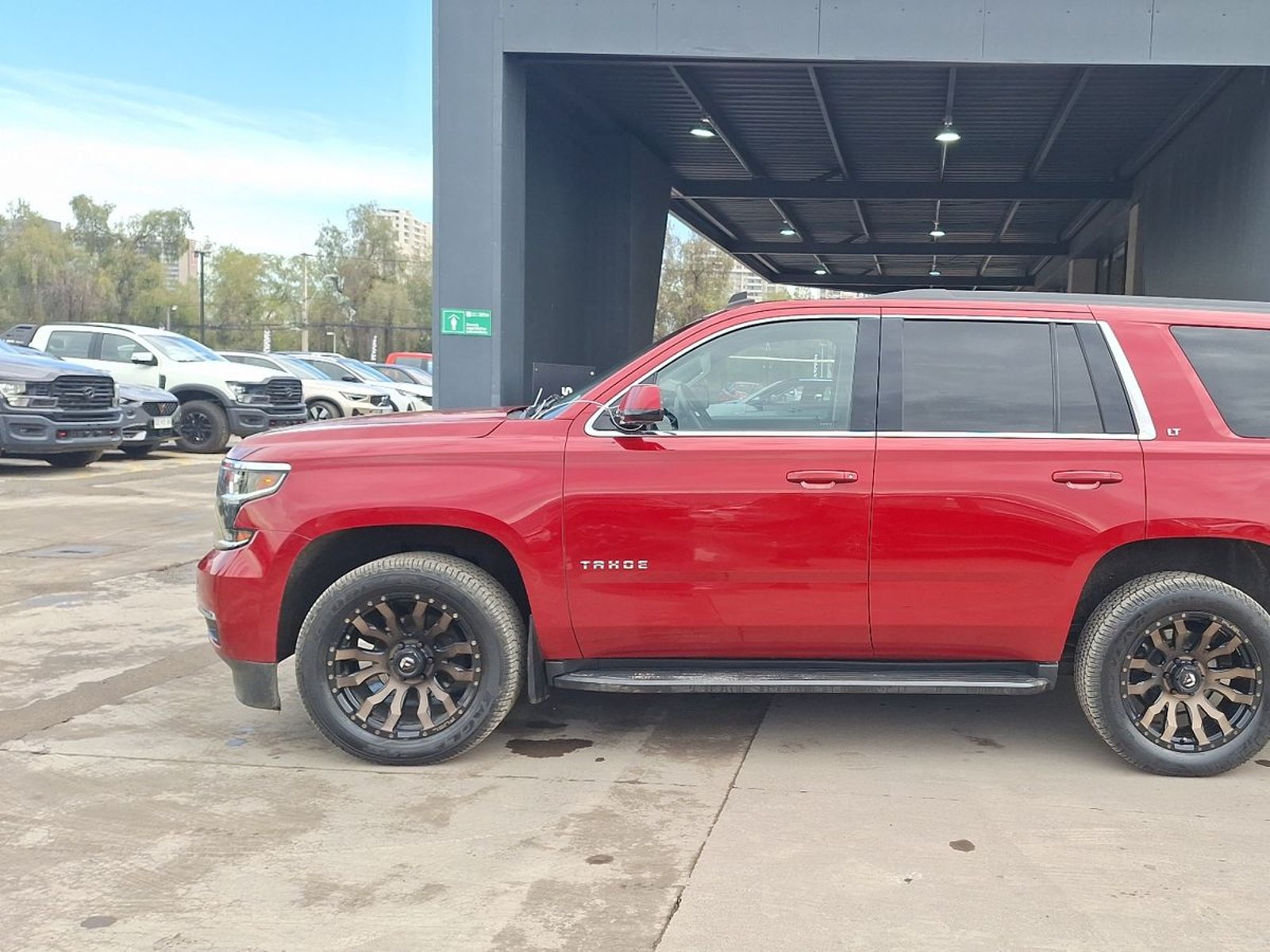 Chevrolet Tahoe 2015 - Foto 2 de 17