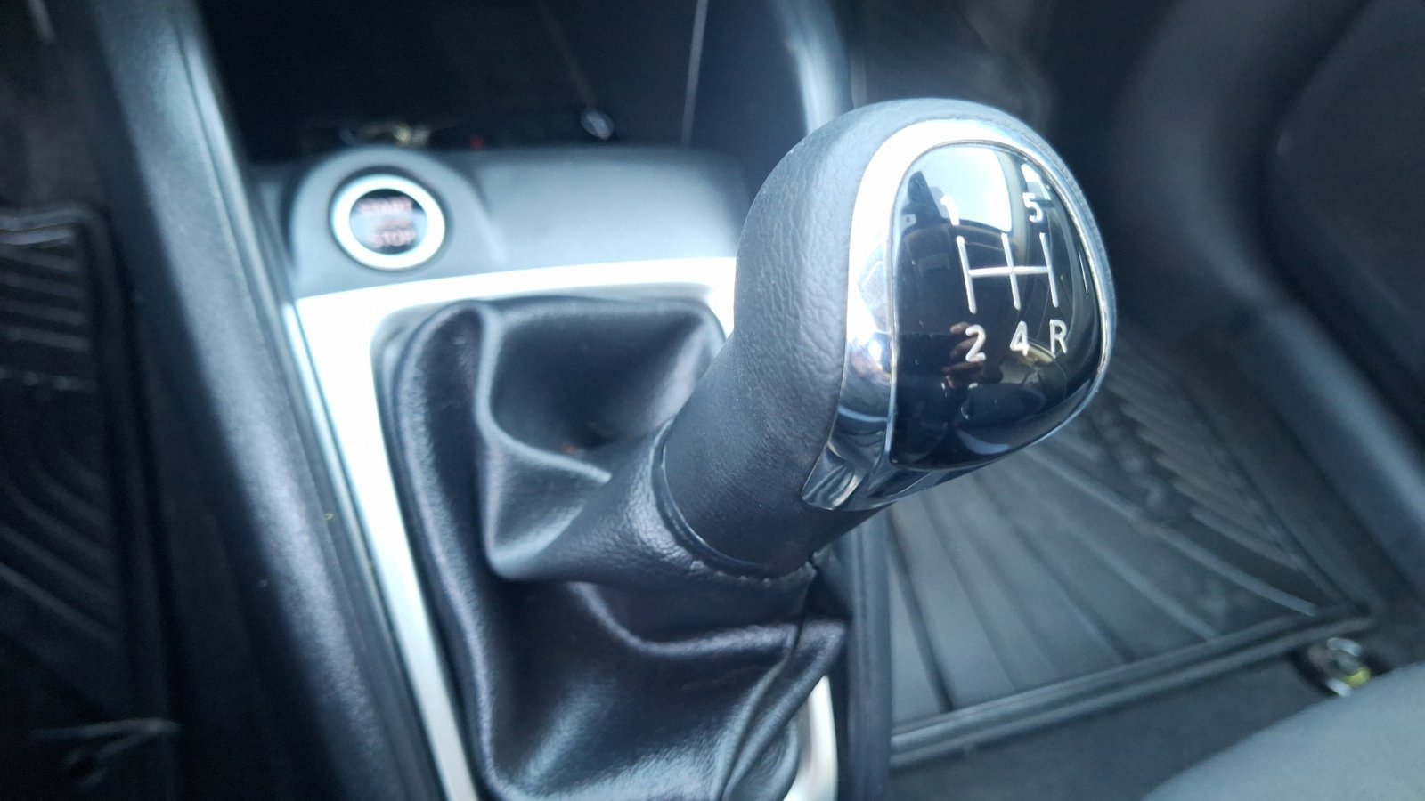 Nissan Versa 2025 - Imagen 11 de 15