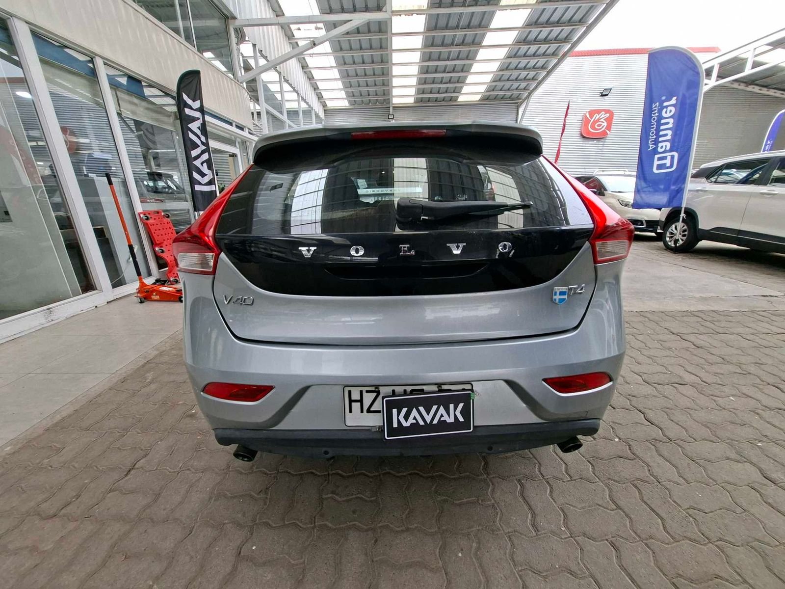 Volvo V40 2016 - Imagen 4 de 4