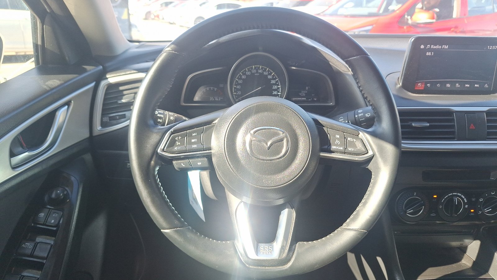 Mazda Mazda 3 2020 - Imagen 8 de 15