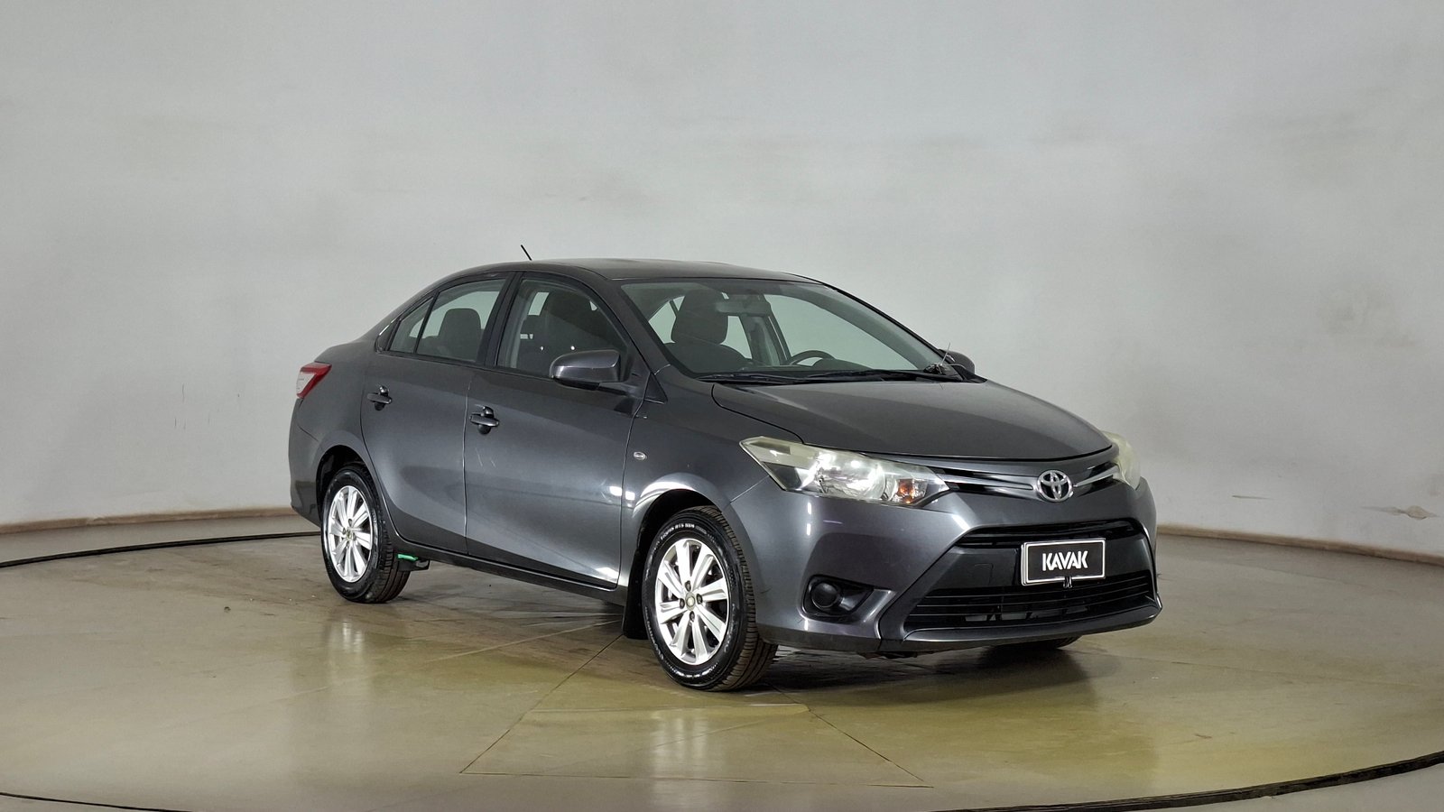 Toyota Yaris 2018 - Imagen 3 de 17