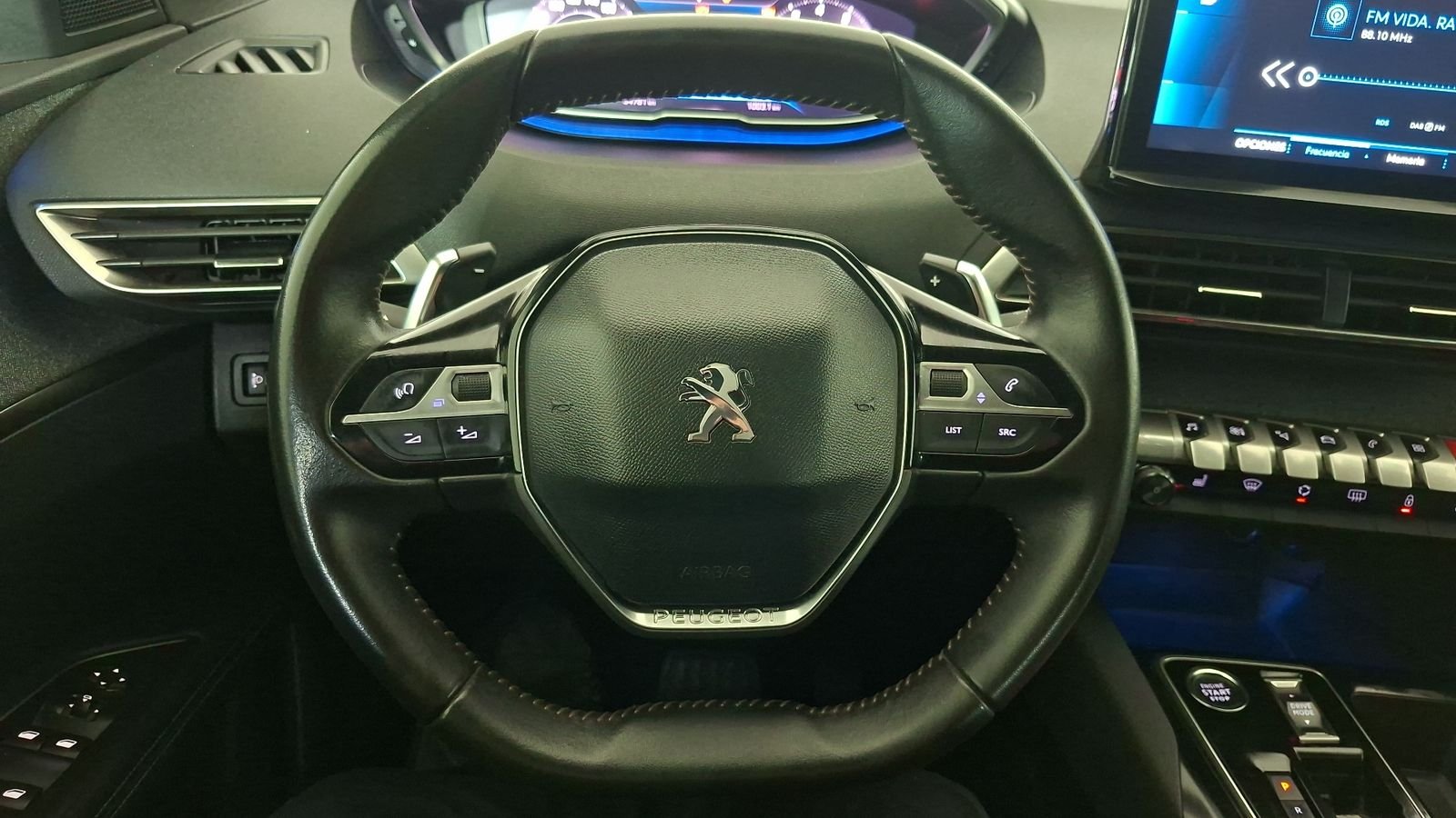 Peugeot 3008 2025 - Imagen 9 de 17