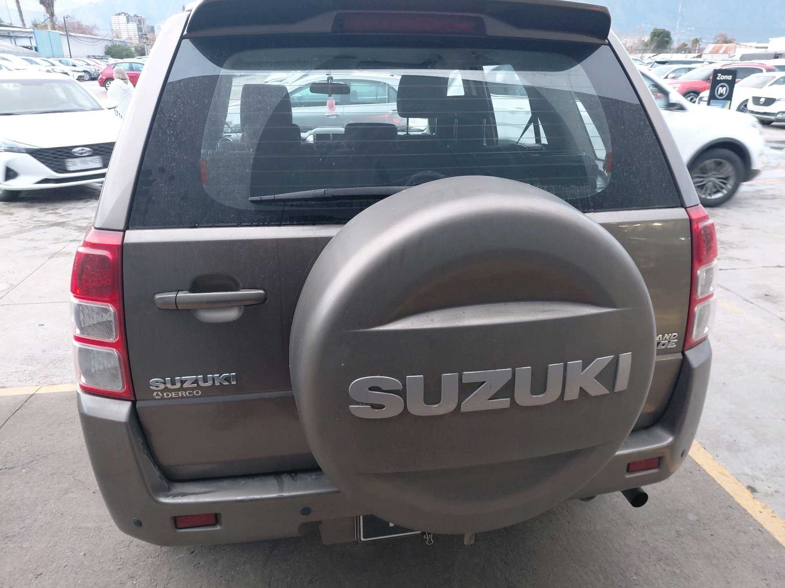 Suzuki GrandNomade 2015 - Imagen 4 de 4