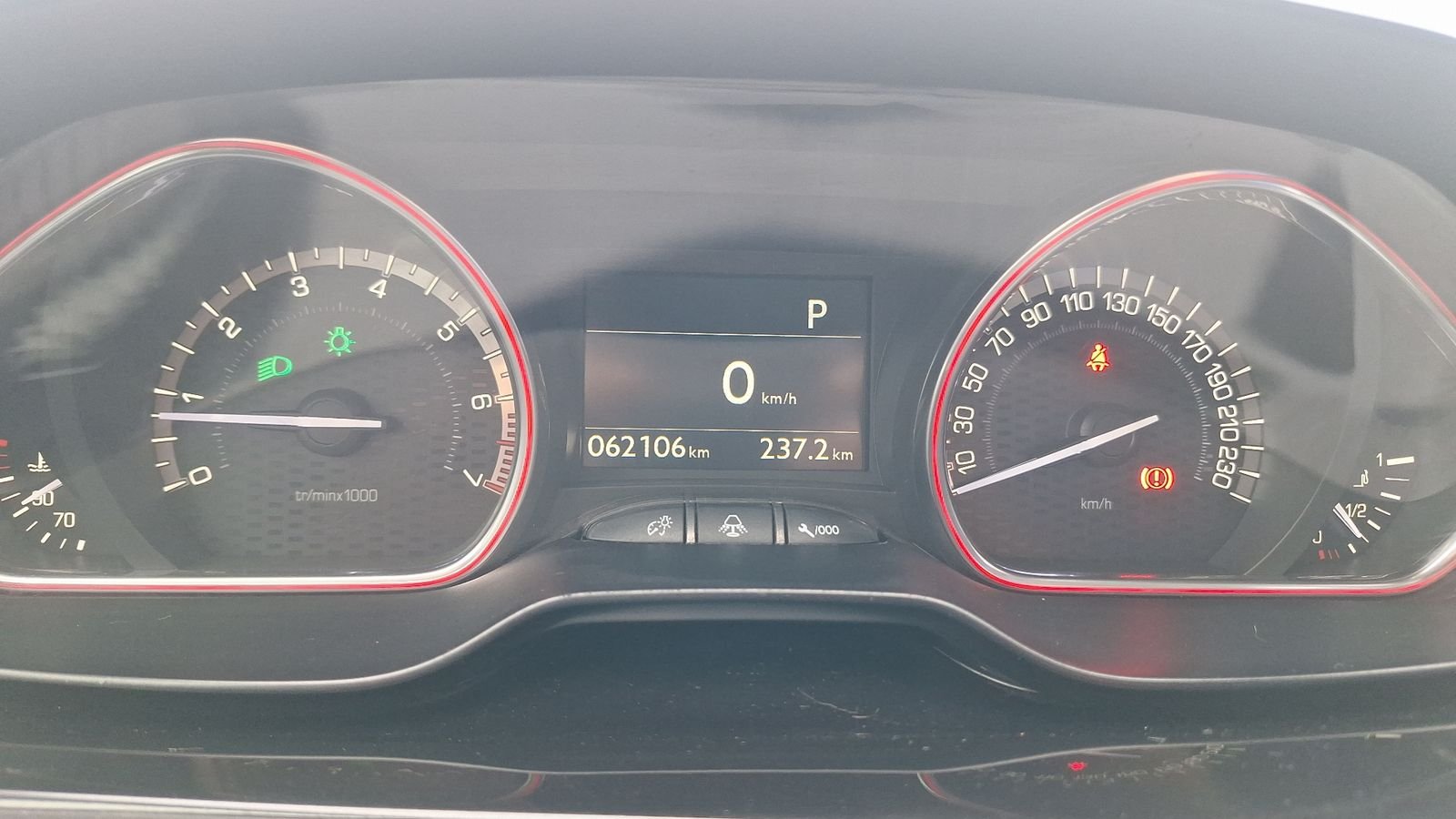 Peugeot 2008 2019 - Imagen 9 de 16