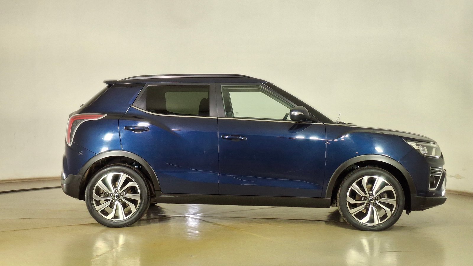 Ssangyong Tivoli 2021 - Foto 4 de 16