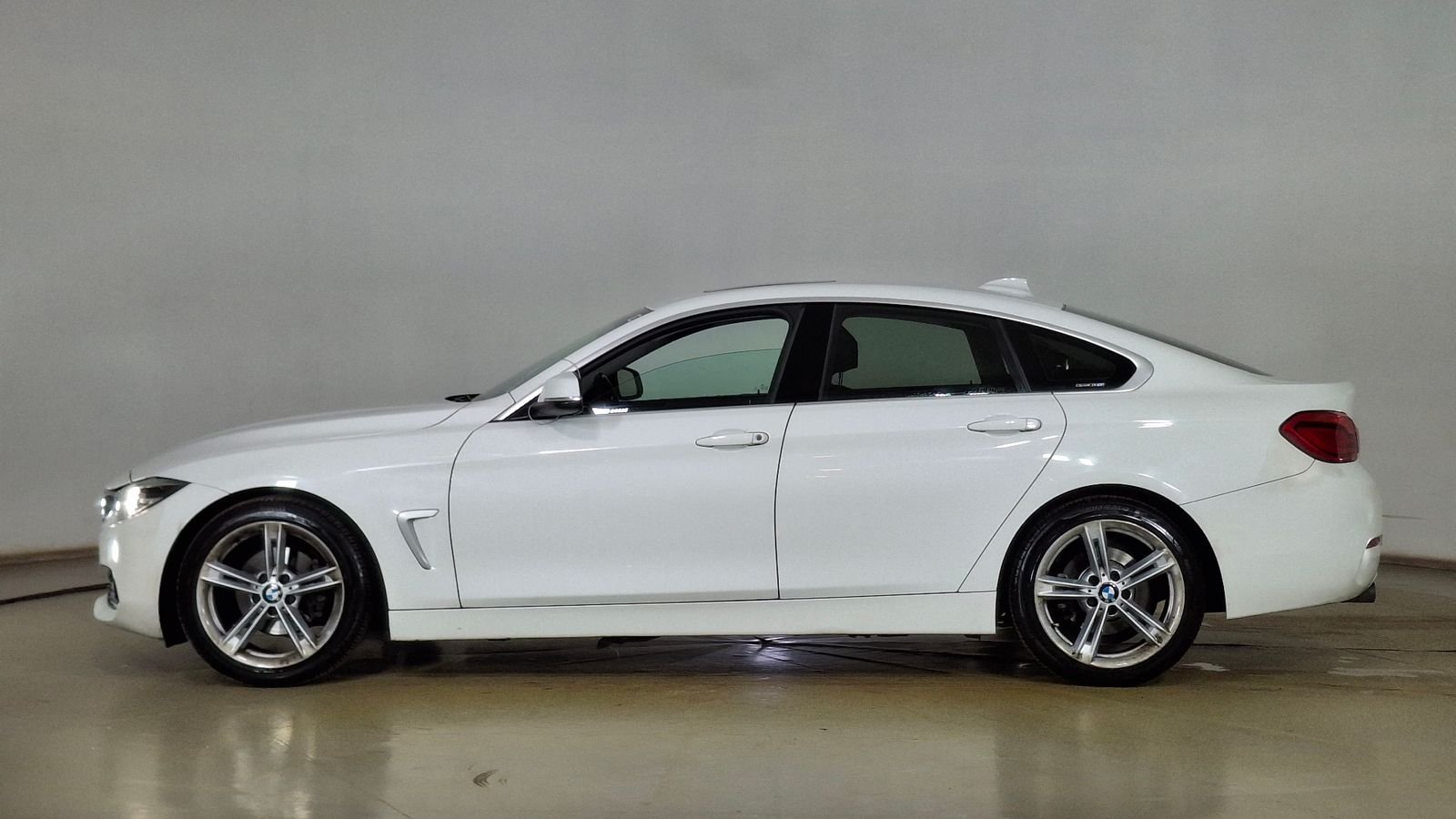BMW Serie 4 2018 - Imagen 7 de 17