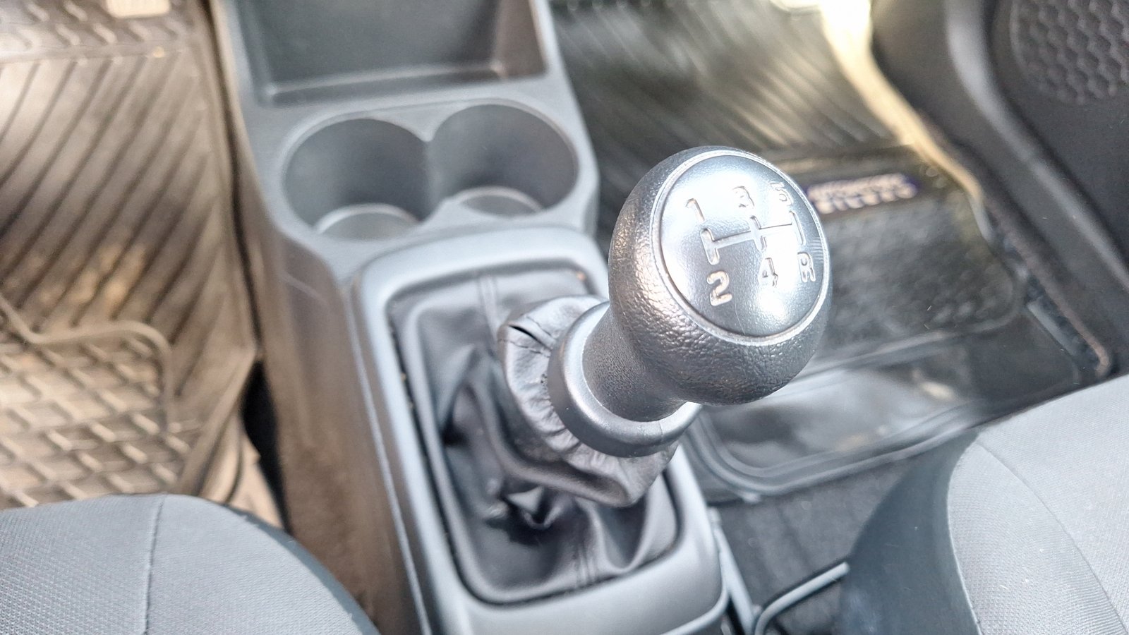 Suzuki Alto 2024 - Imagen 11 de 14