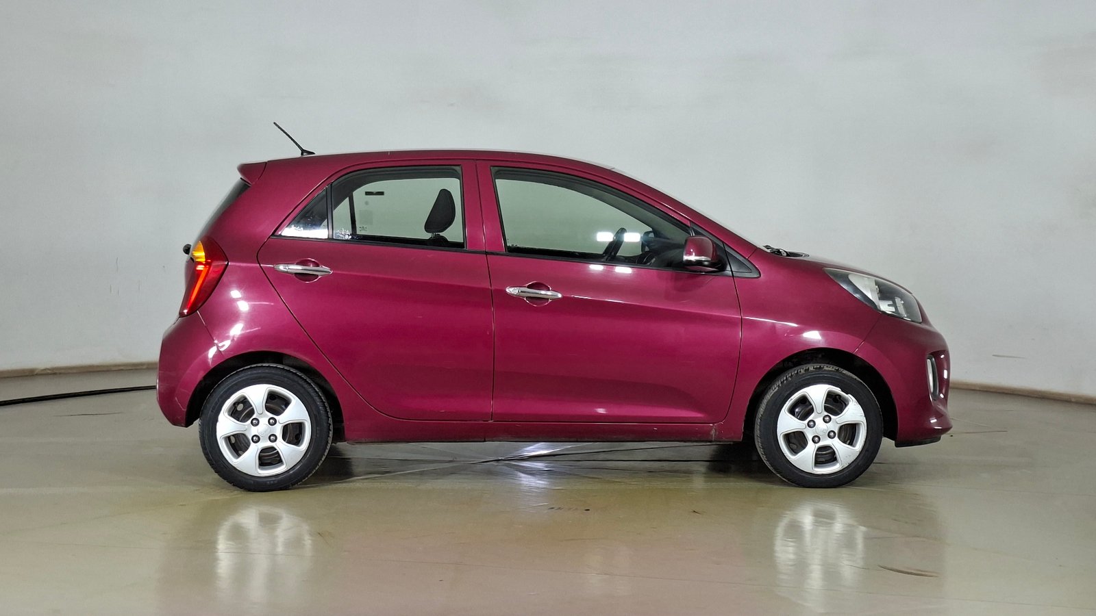 Kia MORNING 2016 - Imagen 4 de 16