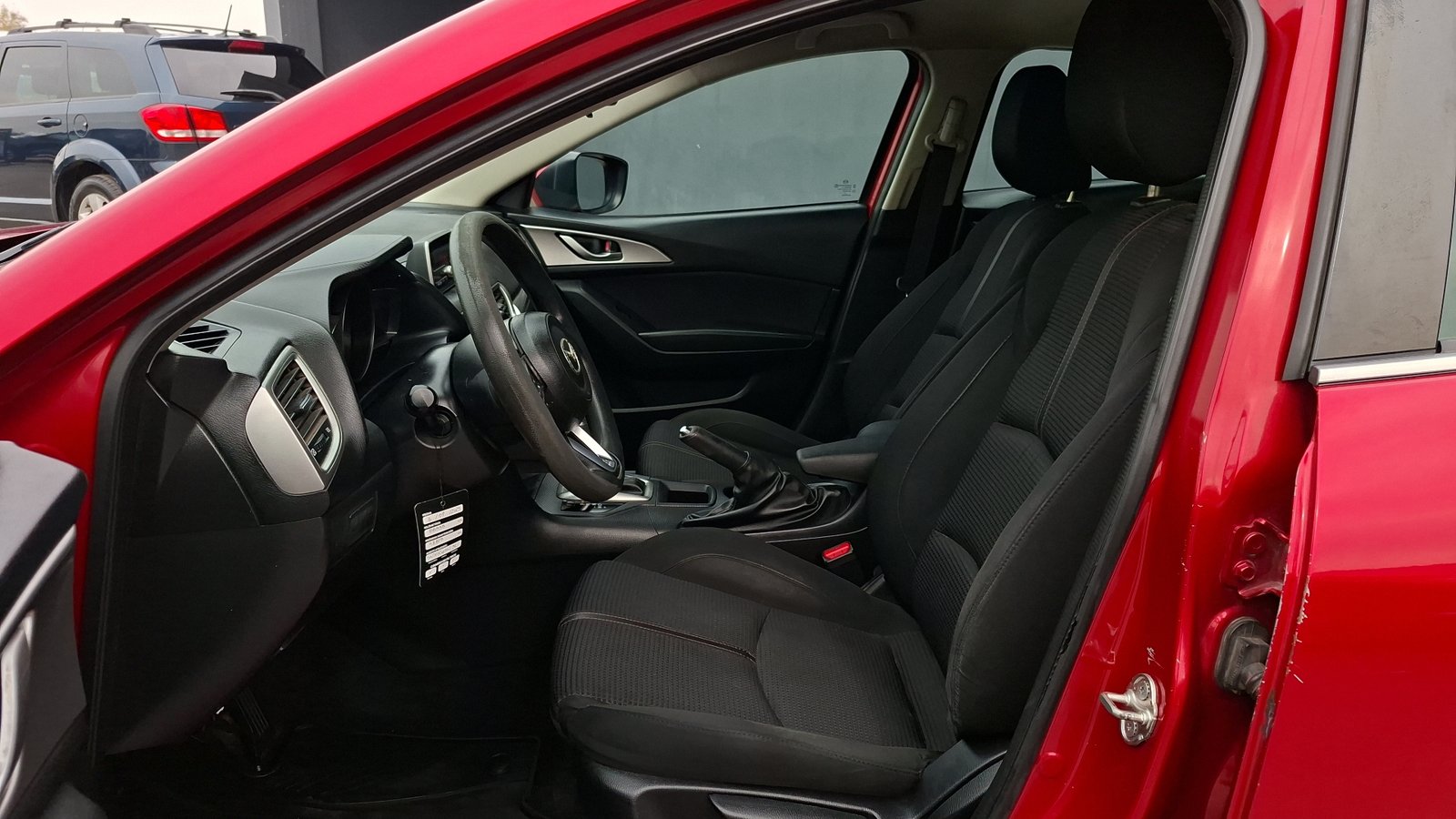 Mazda Mazda 3 2017 - Imagen 12 de 14