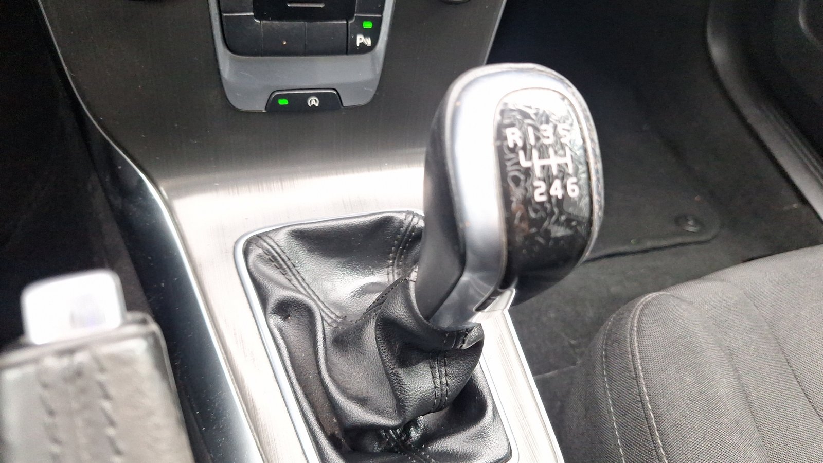 Volvo V40 2015 - Imagen 11 de 14