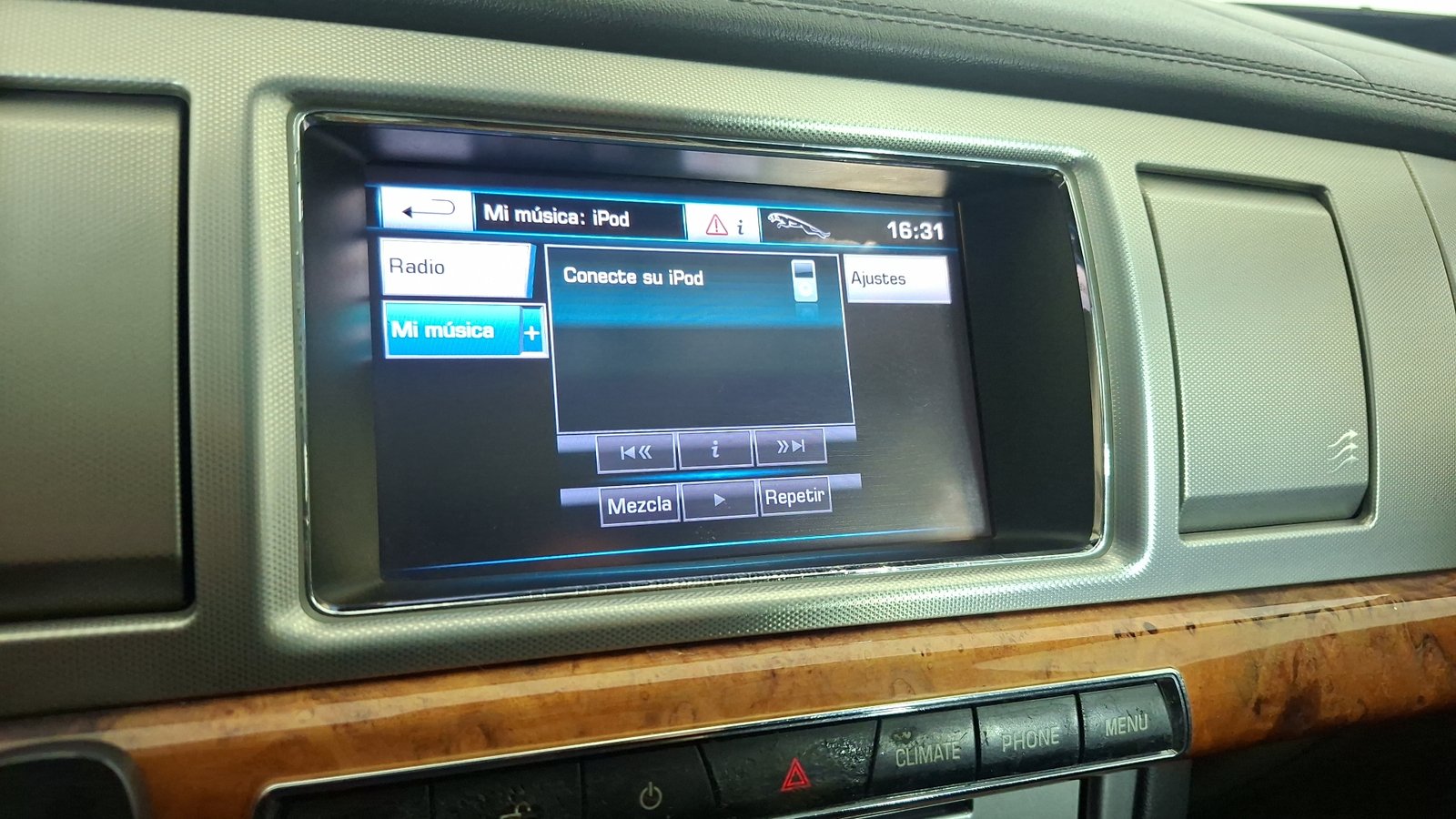 Jaguar Xf 2013 - Imagen 10 de 17