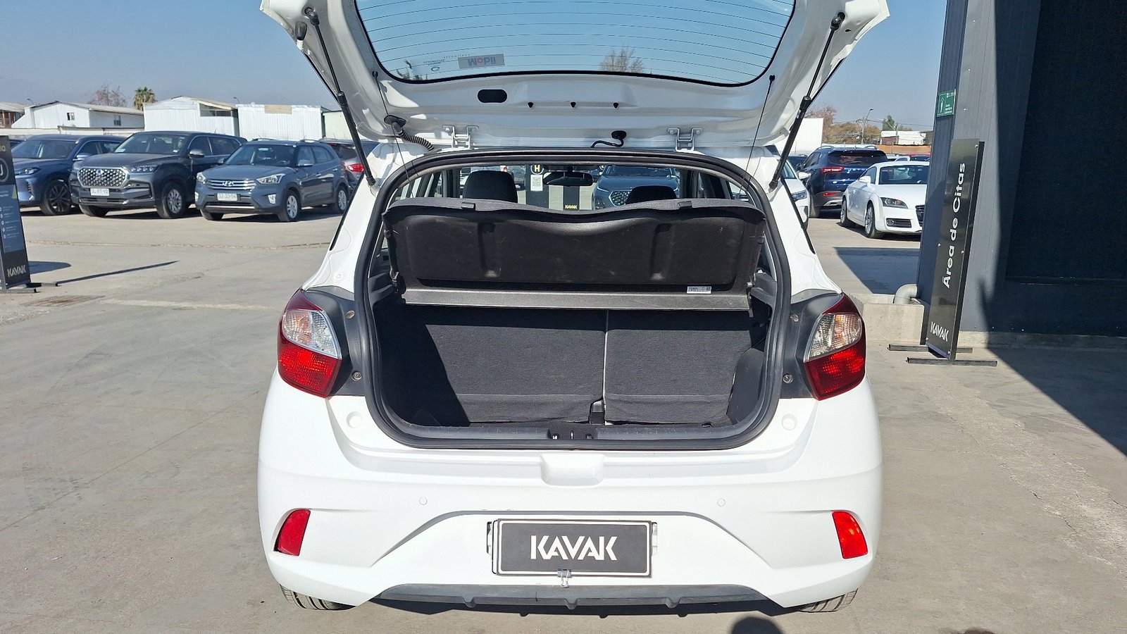 Hyundai Grand I10 2021 - Foto 4 de 15