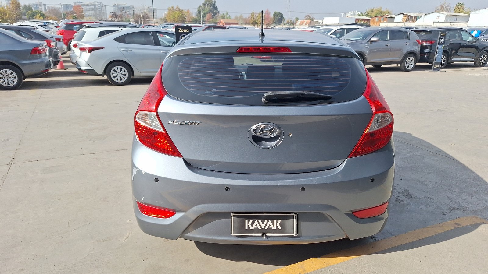 Hyundai Accent 2019 - Imagen 3 de 15