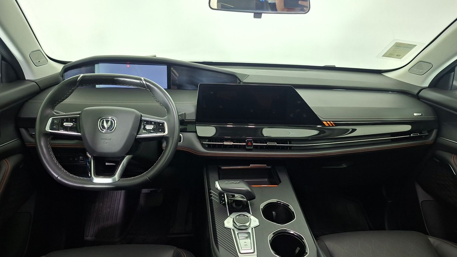 Changan Uni-K 2024 - Imagen 8 de 18