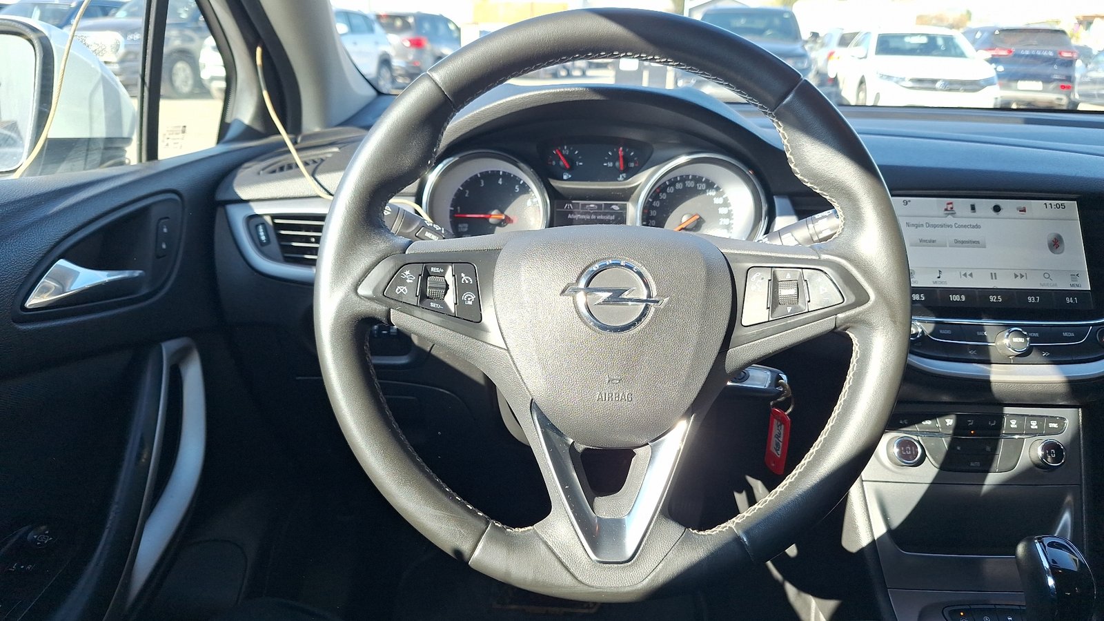 Opel Astra 2018 - Imagen 8 de 16